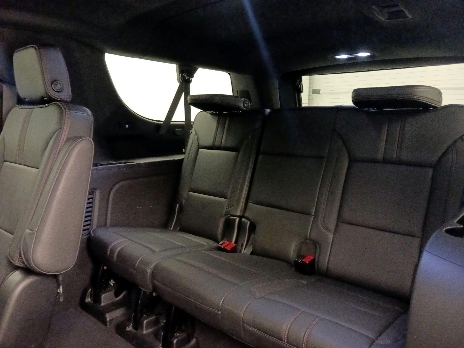 Thumbnail: 2021 Chevrolet Suburban - 20