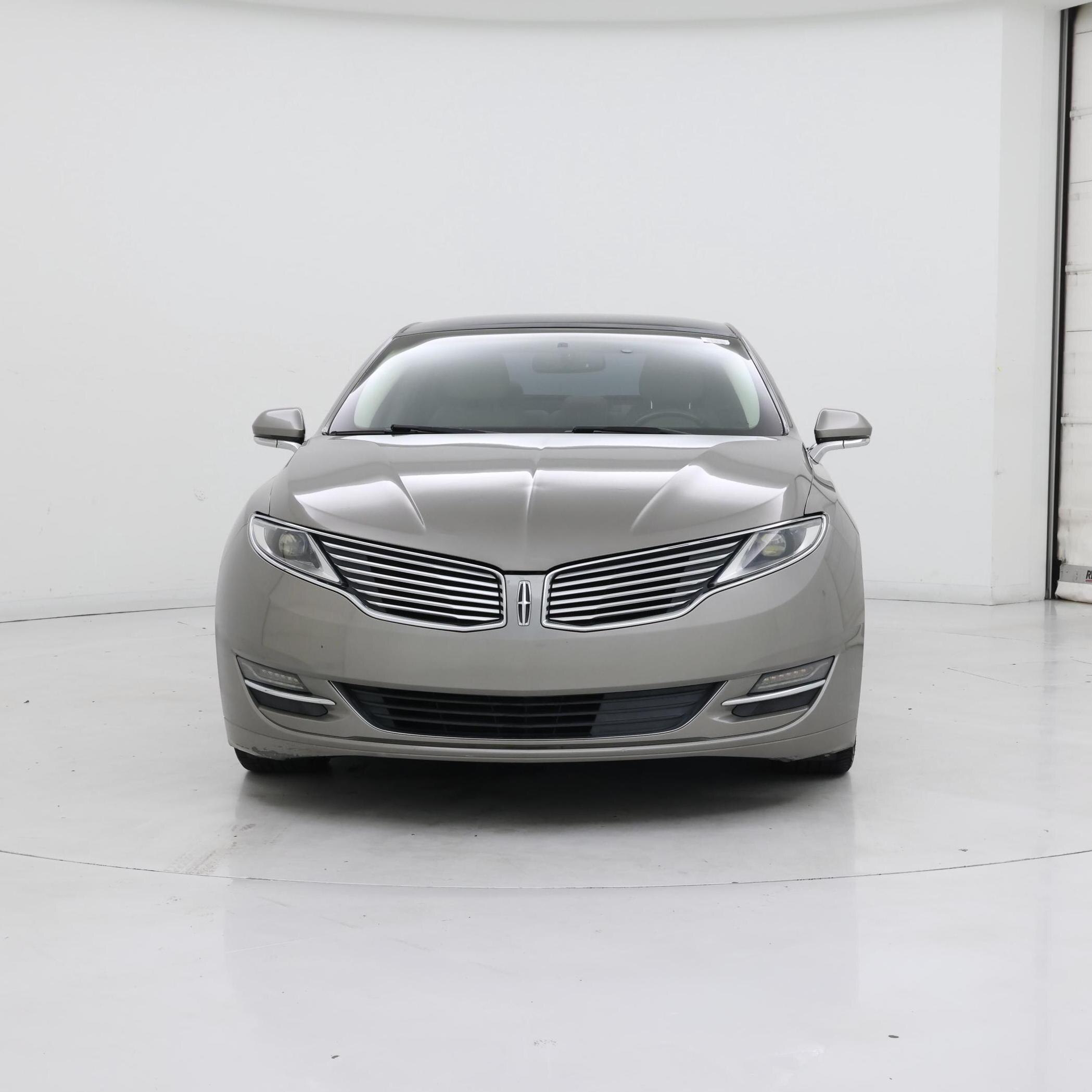 Thumbnail: 2015 Lincoln MKZ - 5