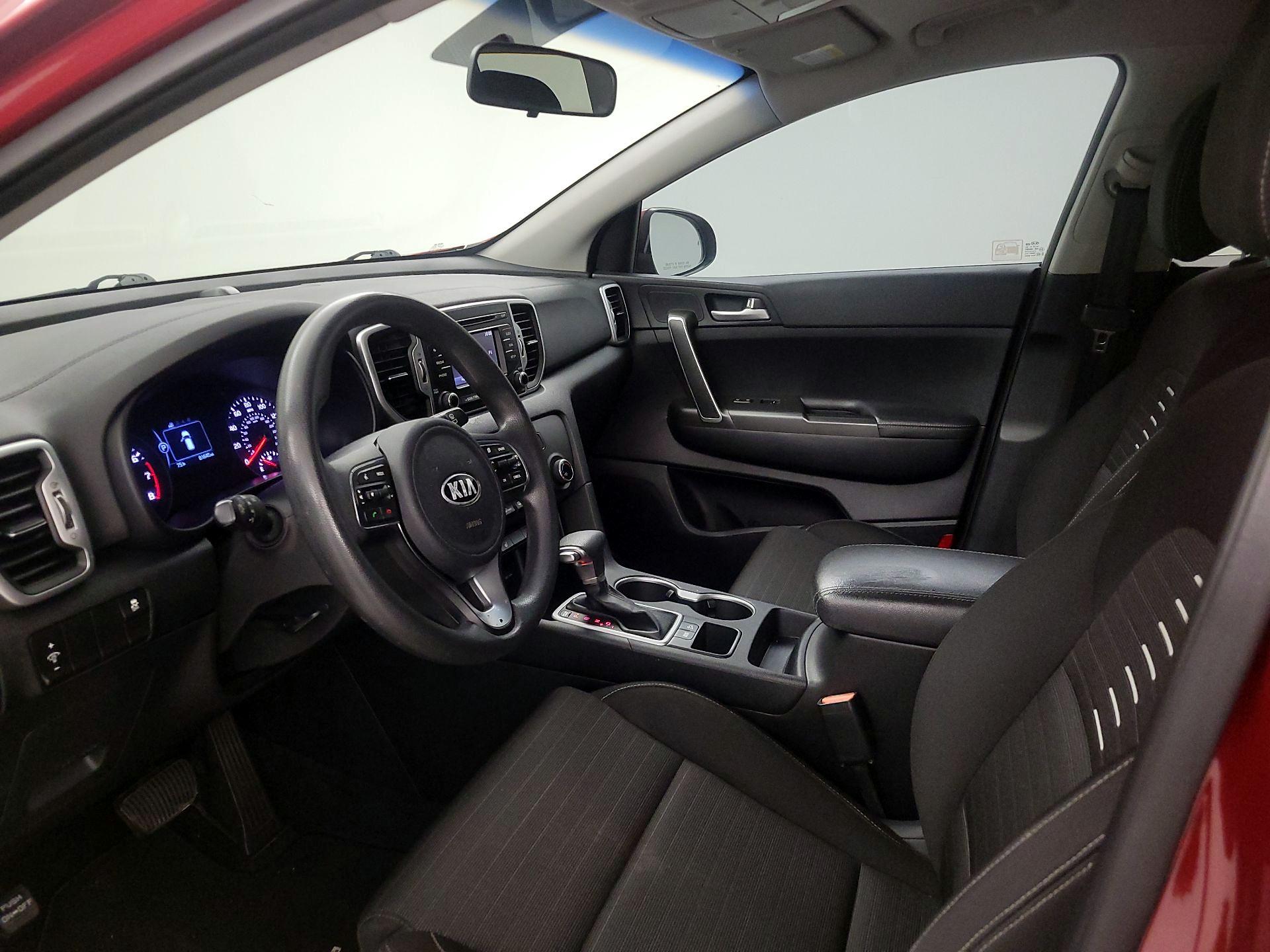 Thumbnail: 2017 Kia Sportage - 11