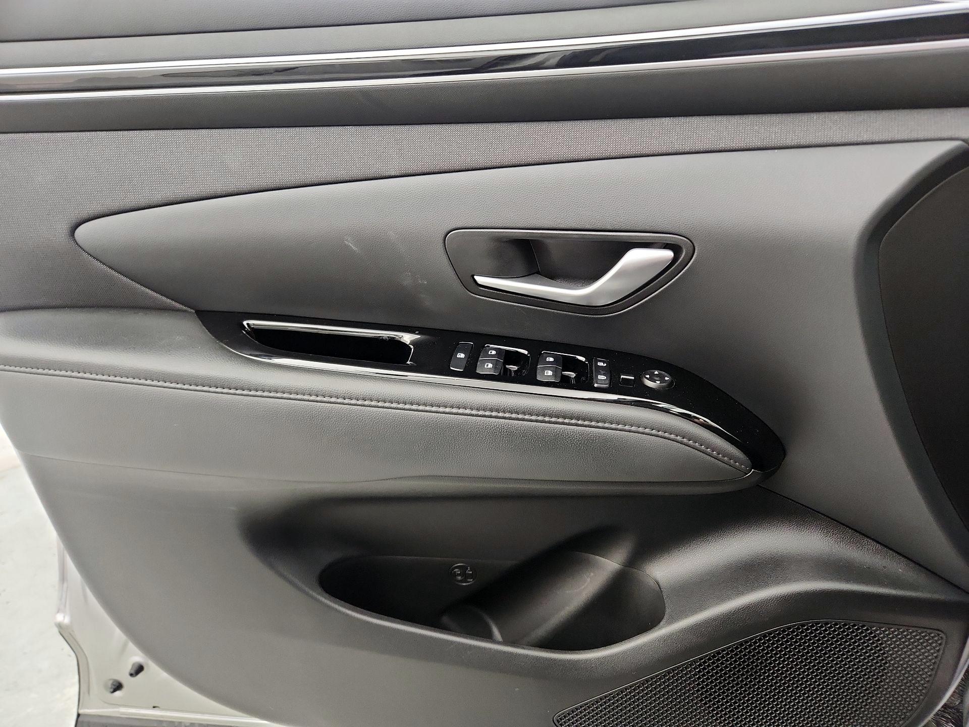 Thumbnail: 2022 Hyundai Tucson - 12