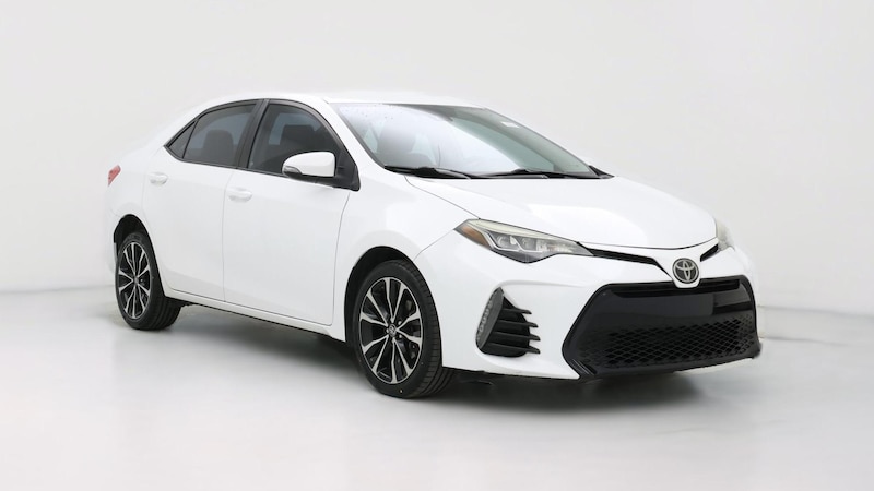 2017 Toyota Corolla SE Hero Image