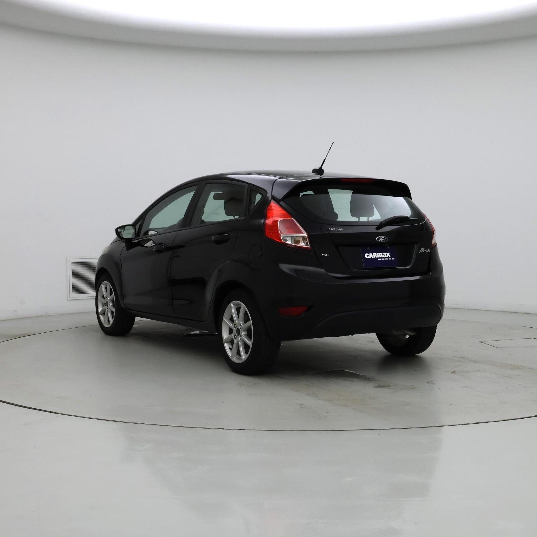 Thumbnail: 2019 Ford Fiesta - 2