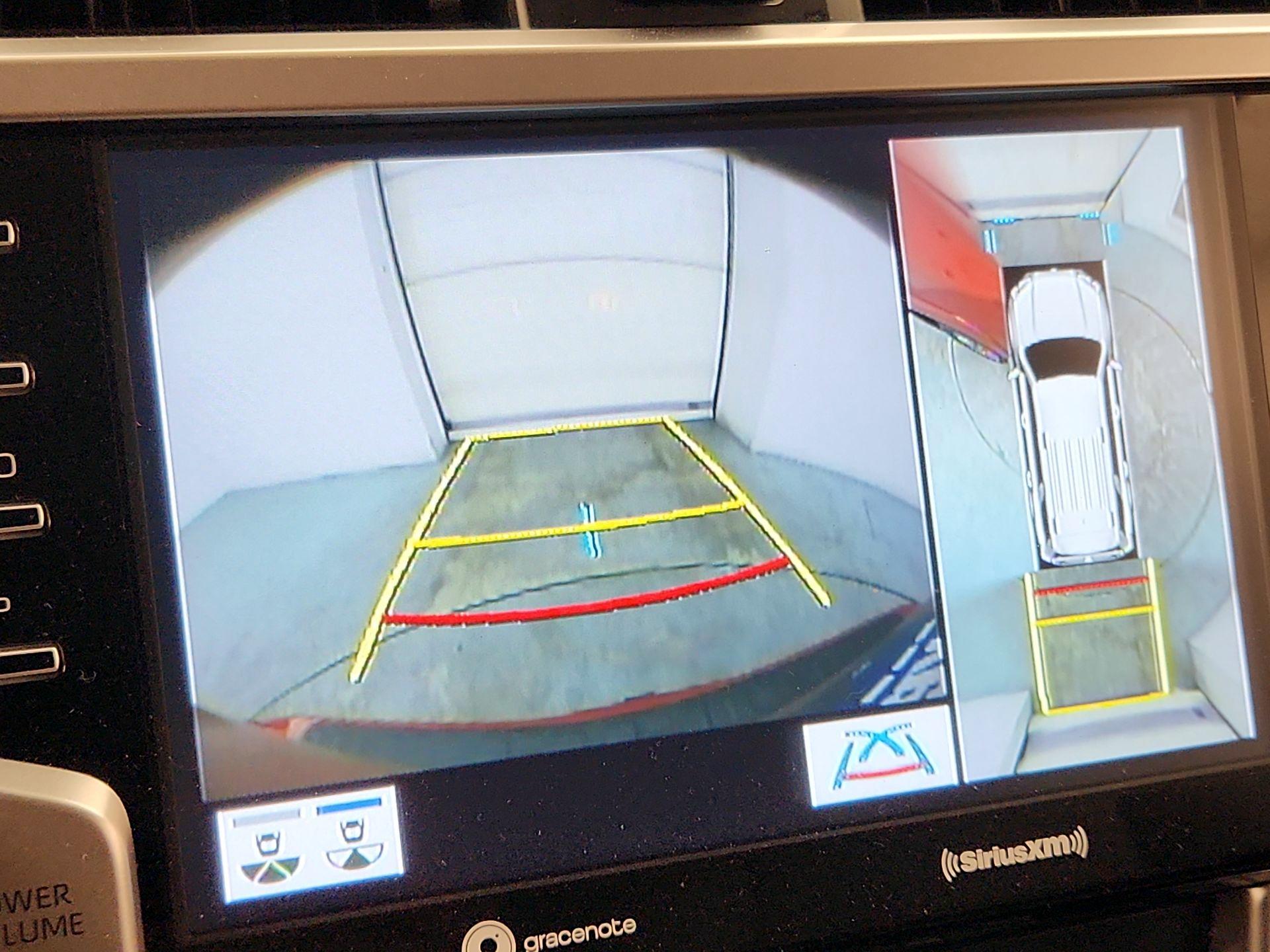 Thumbnail: 2022 Toyota 4Runner - 14