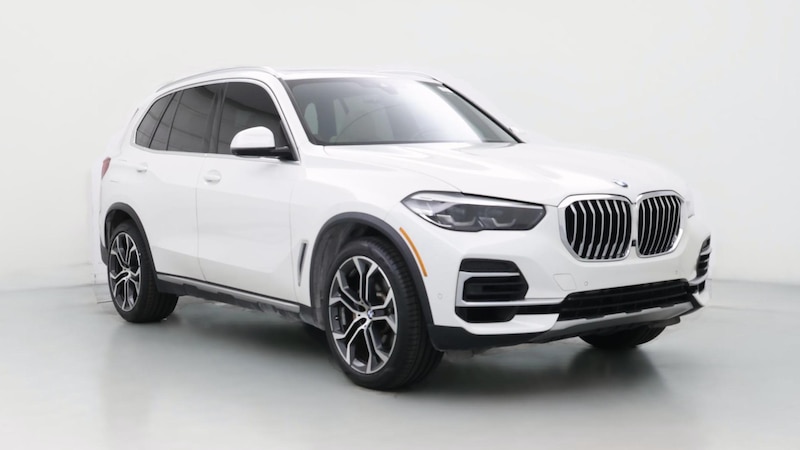2022 BMW X5 sDrive40i Hero Image