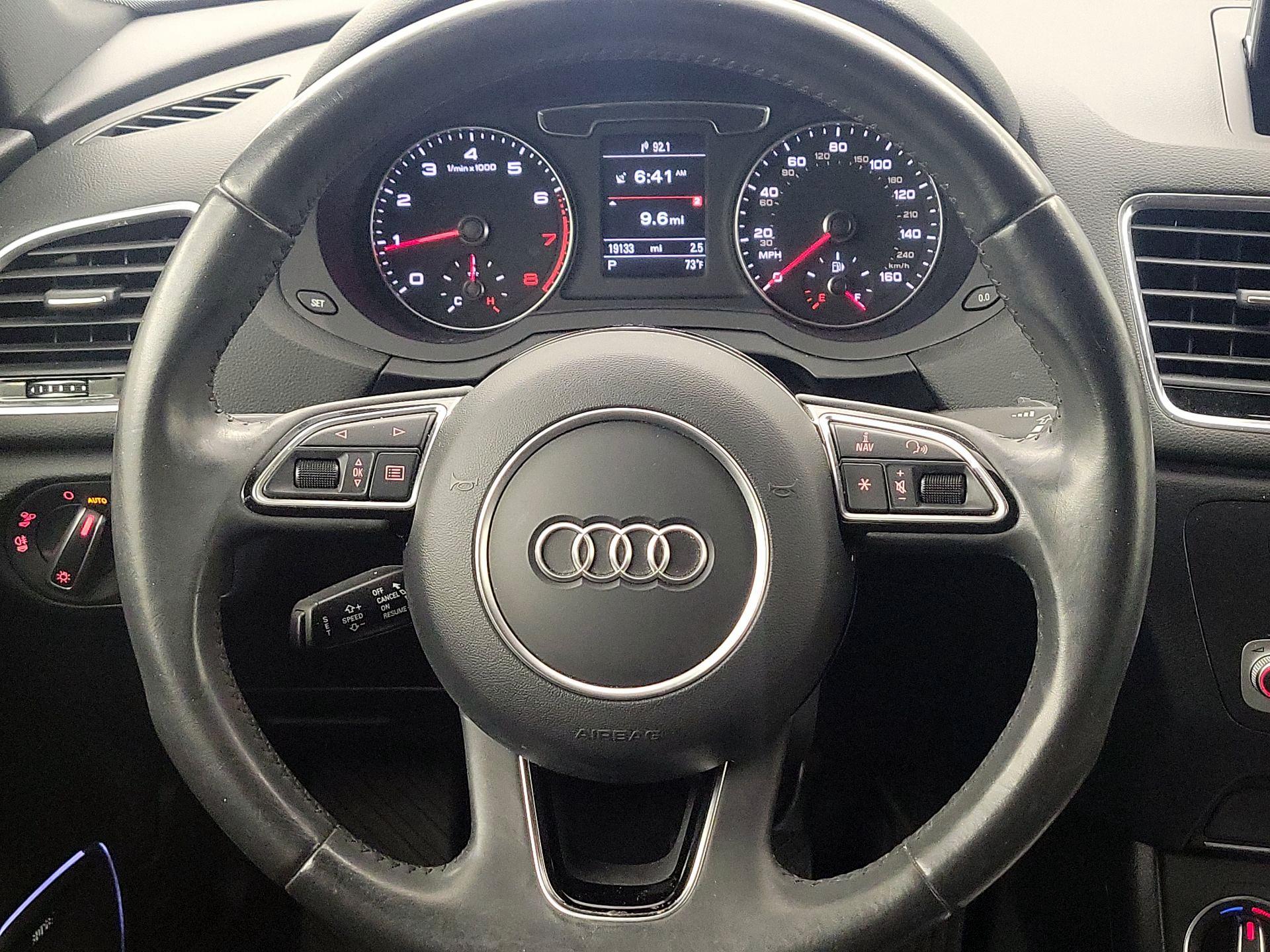 Thumbnail: 2016 Audi Q3 - 10