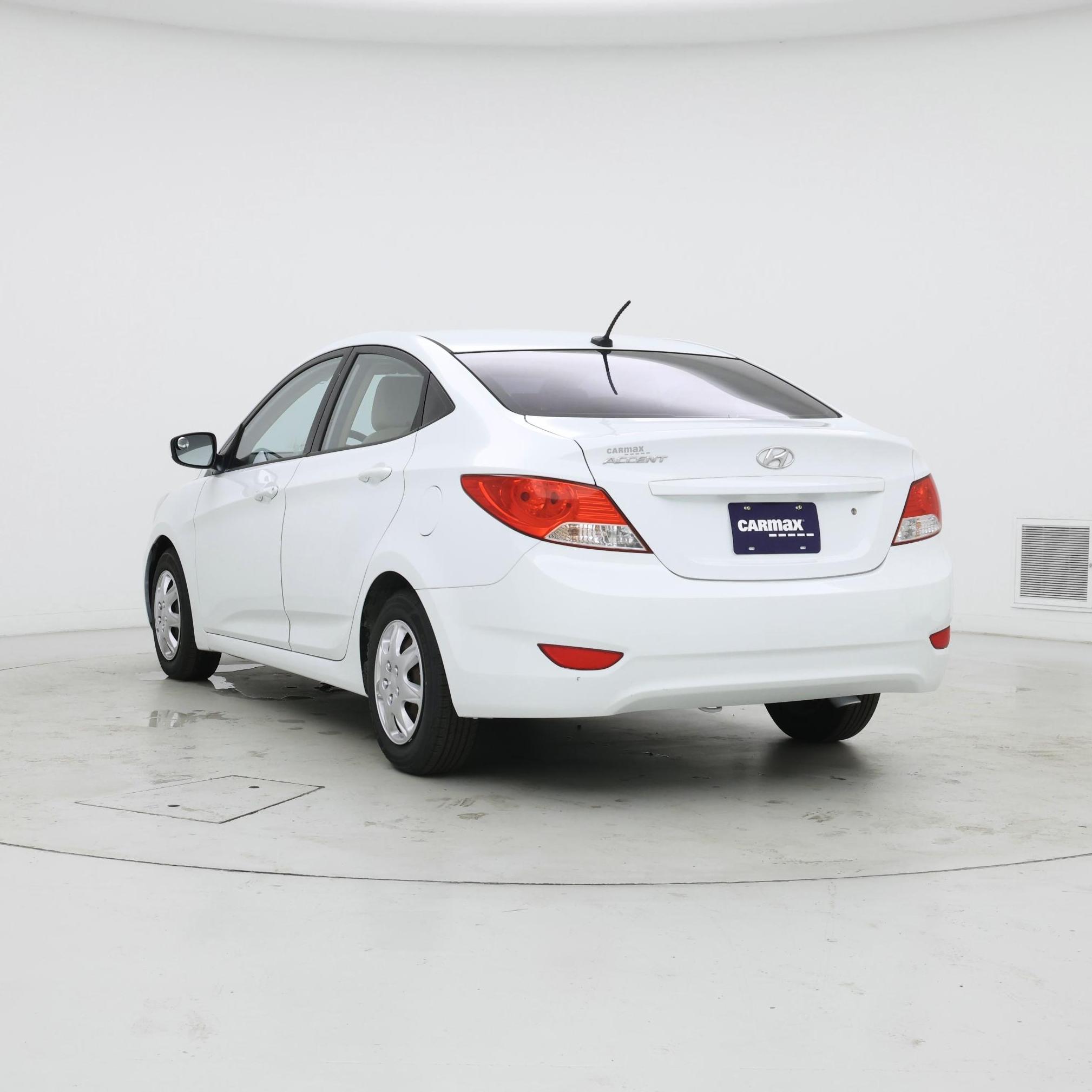 Thumbnail: 2013 Hyundai Accent - 2