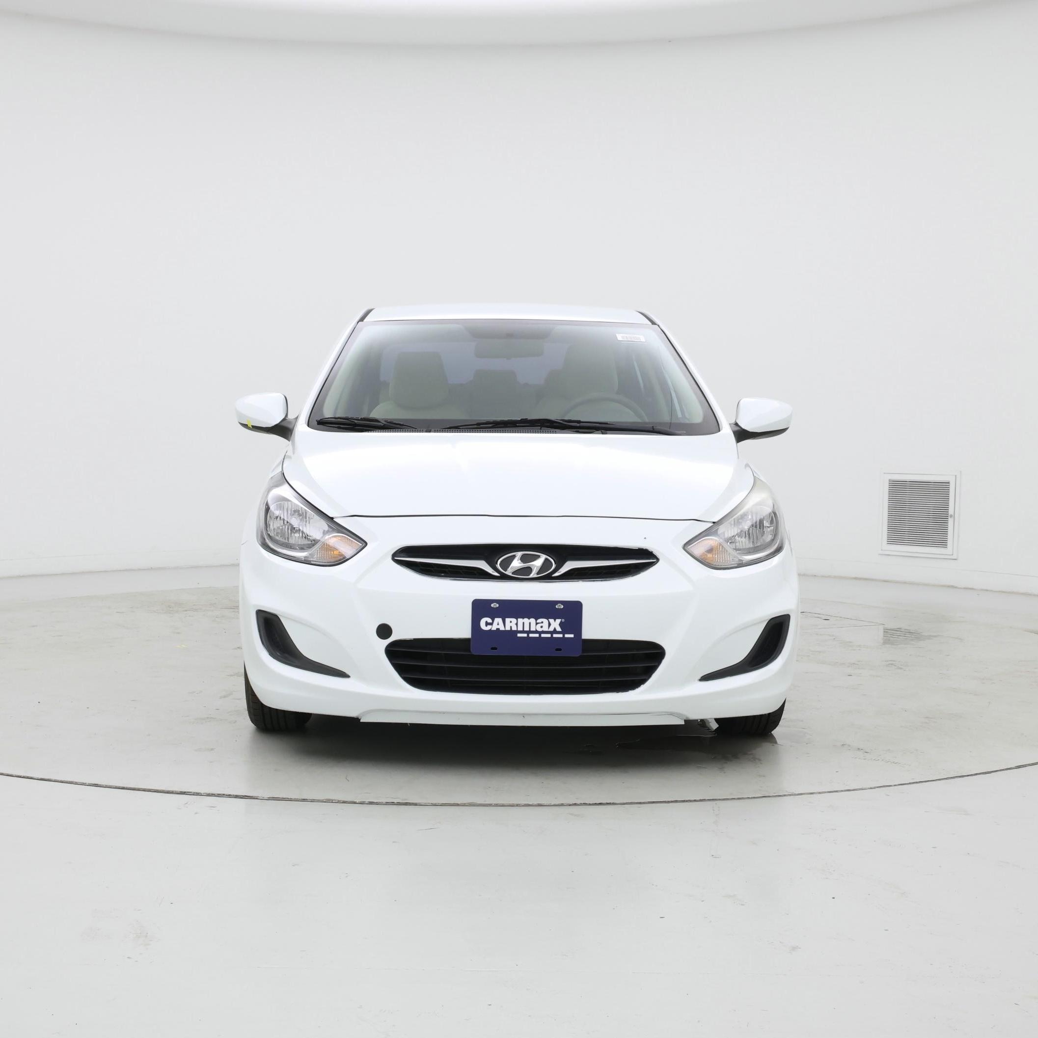 Thumbnail: 2013 Hyundai Accent - 5