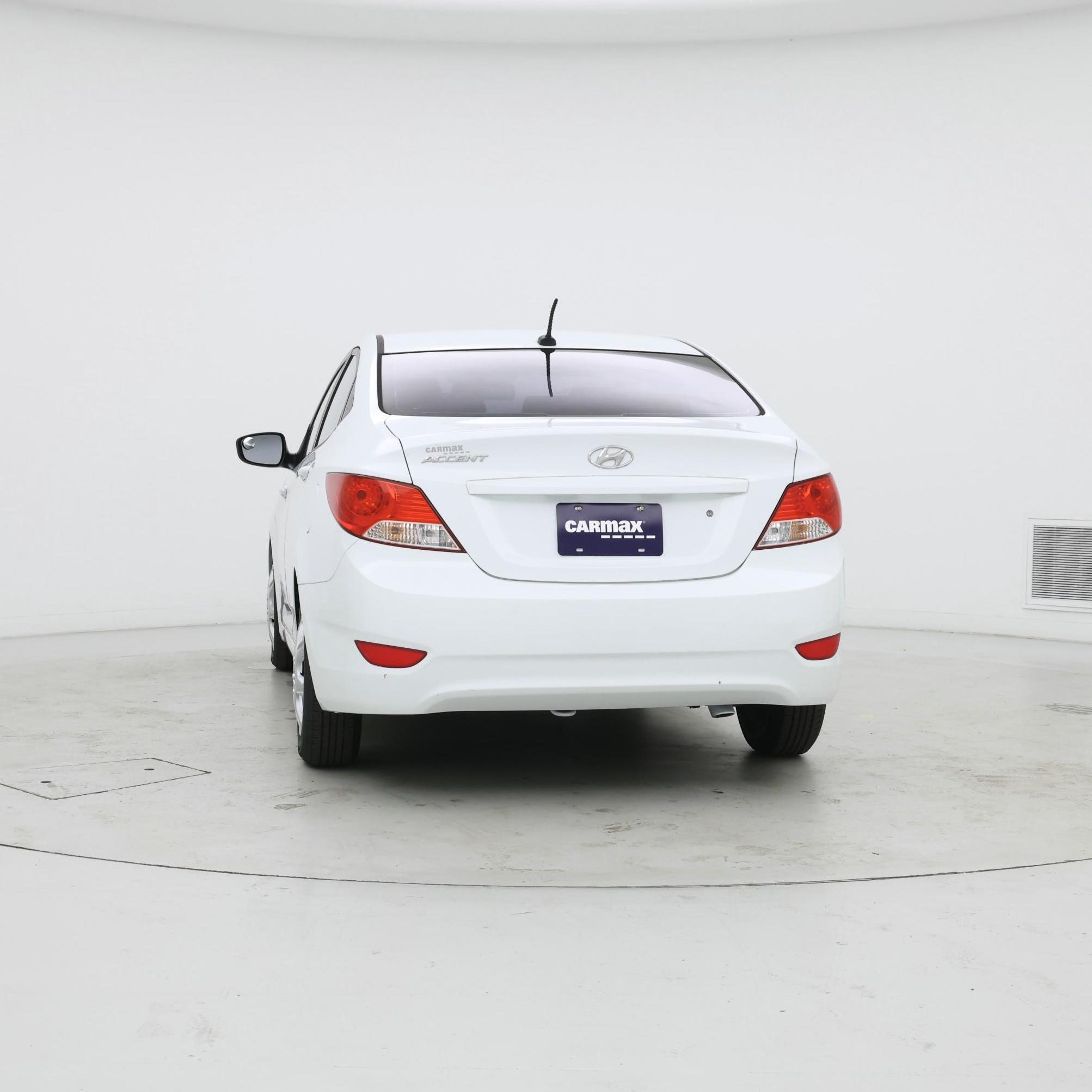 Thumbnail: 2013 Hyundai Accent - 6