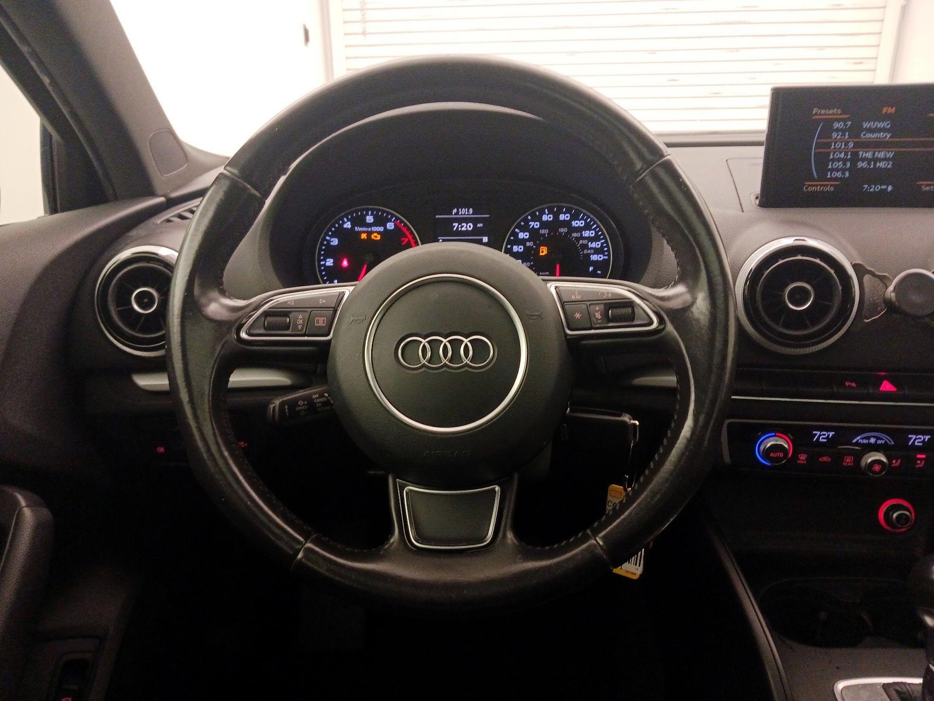 Thumbnail: 2016 Audi A3 - 10