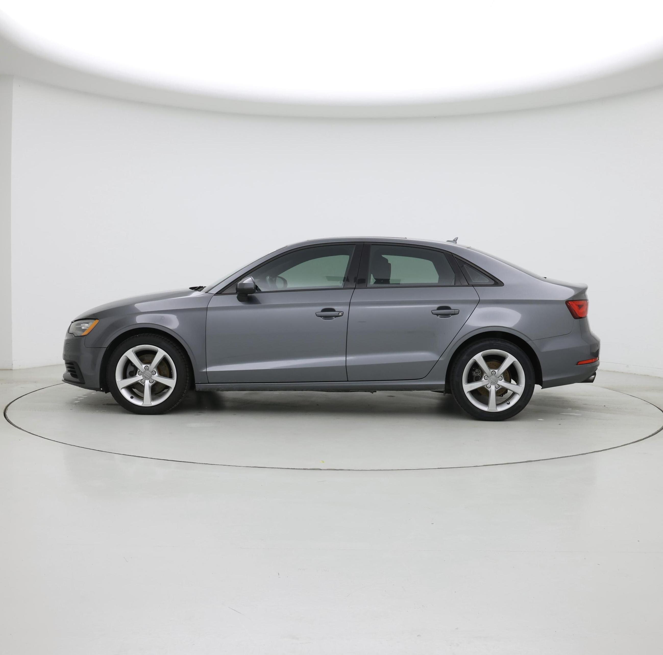 Thumbnail: 2016 Audi A3 - 3