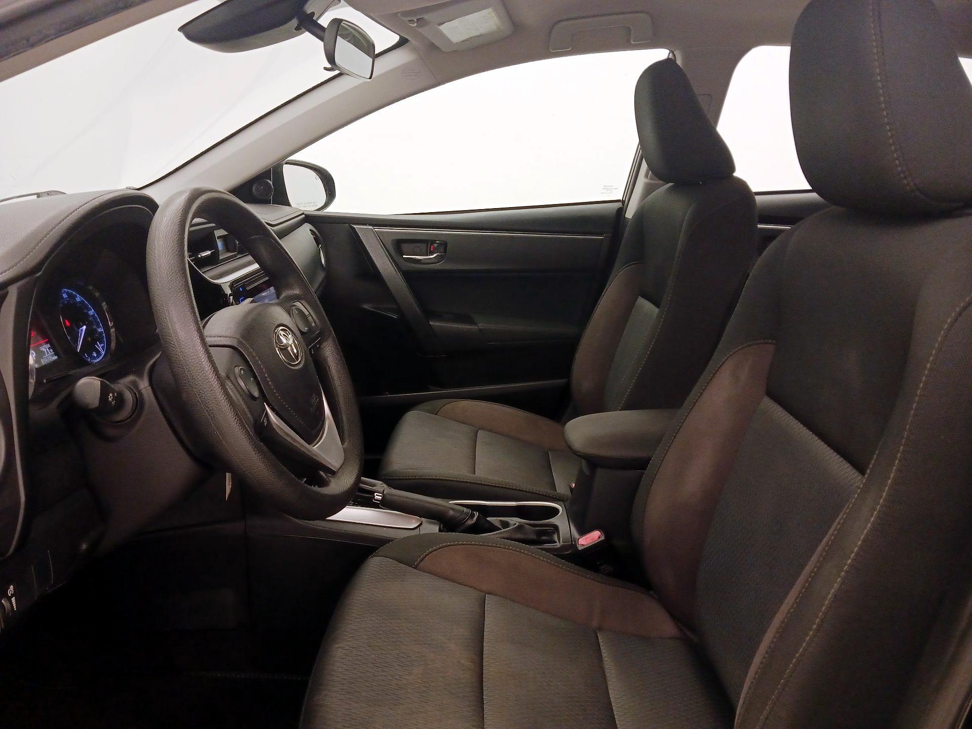 Thumbnail: 2017 Toyota Corolla - 11