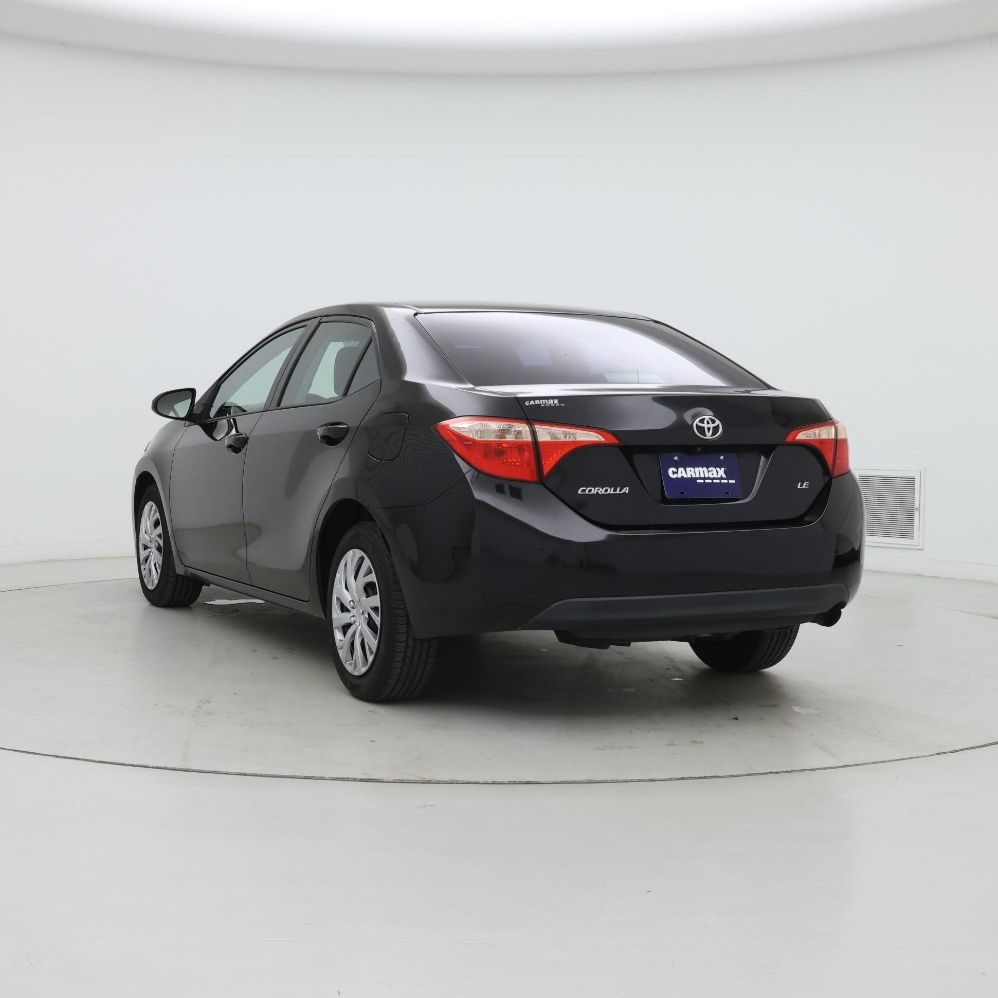 Thumbnail: 2017 Toyota Corolla - 2