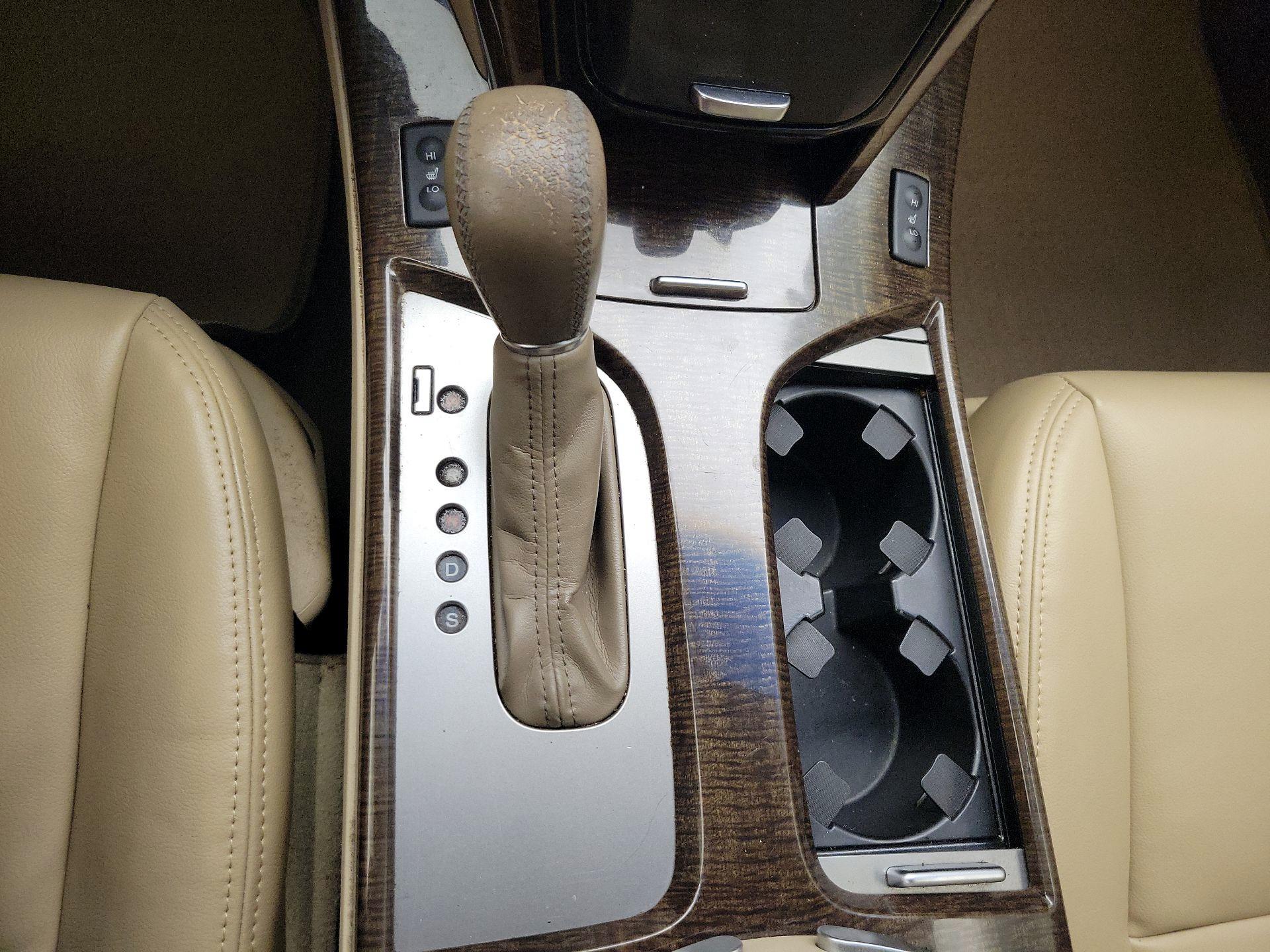 Thumbnail: 2013 Acura MDX - 17