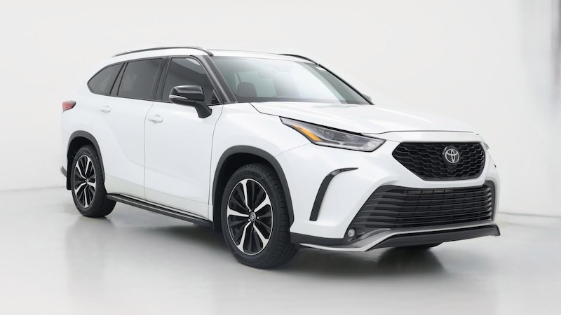 2022 Toyota Highlander XSE Hero Image