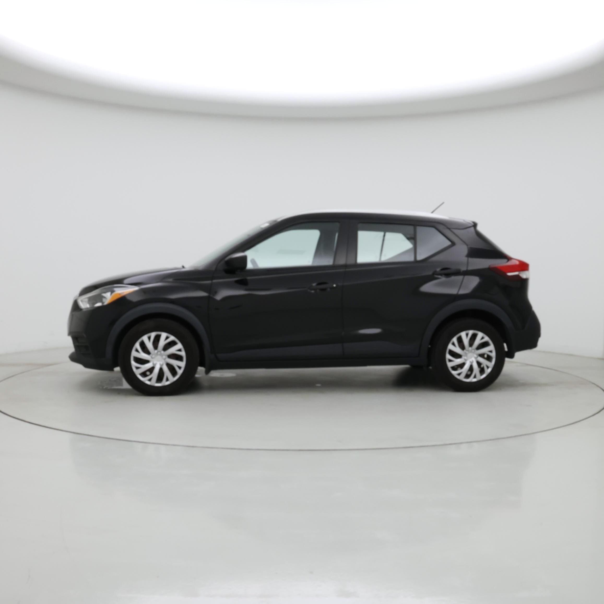 Thumbnail: 2018 Nissan Kicks - 3