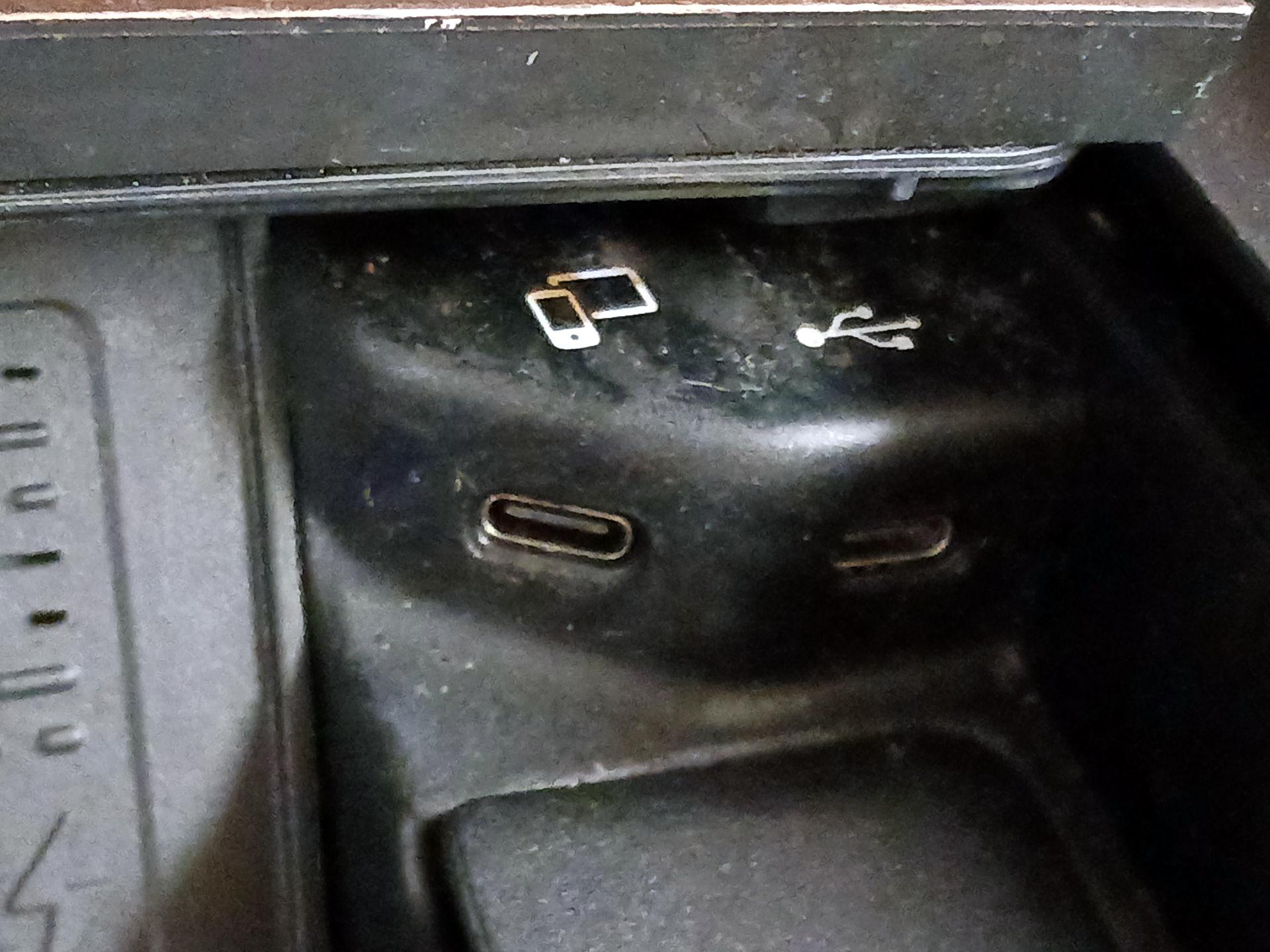 Thumbnail: 2020 Mercedes-Benz GLS - 19