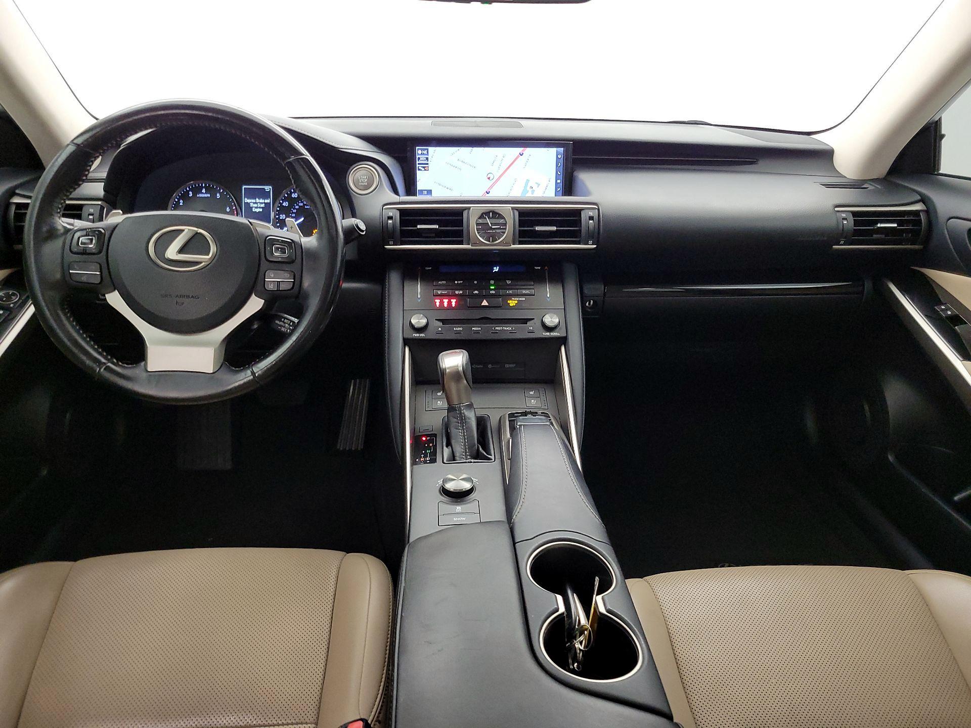 Thumbnail: 2017 Lexus IS - 9