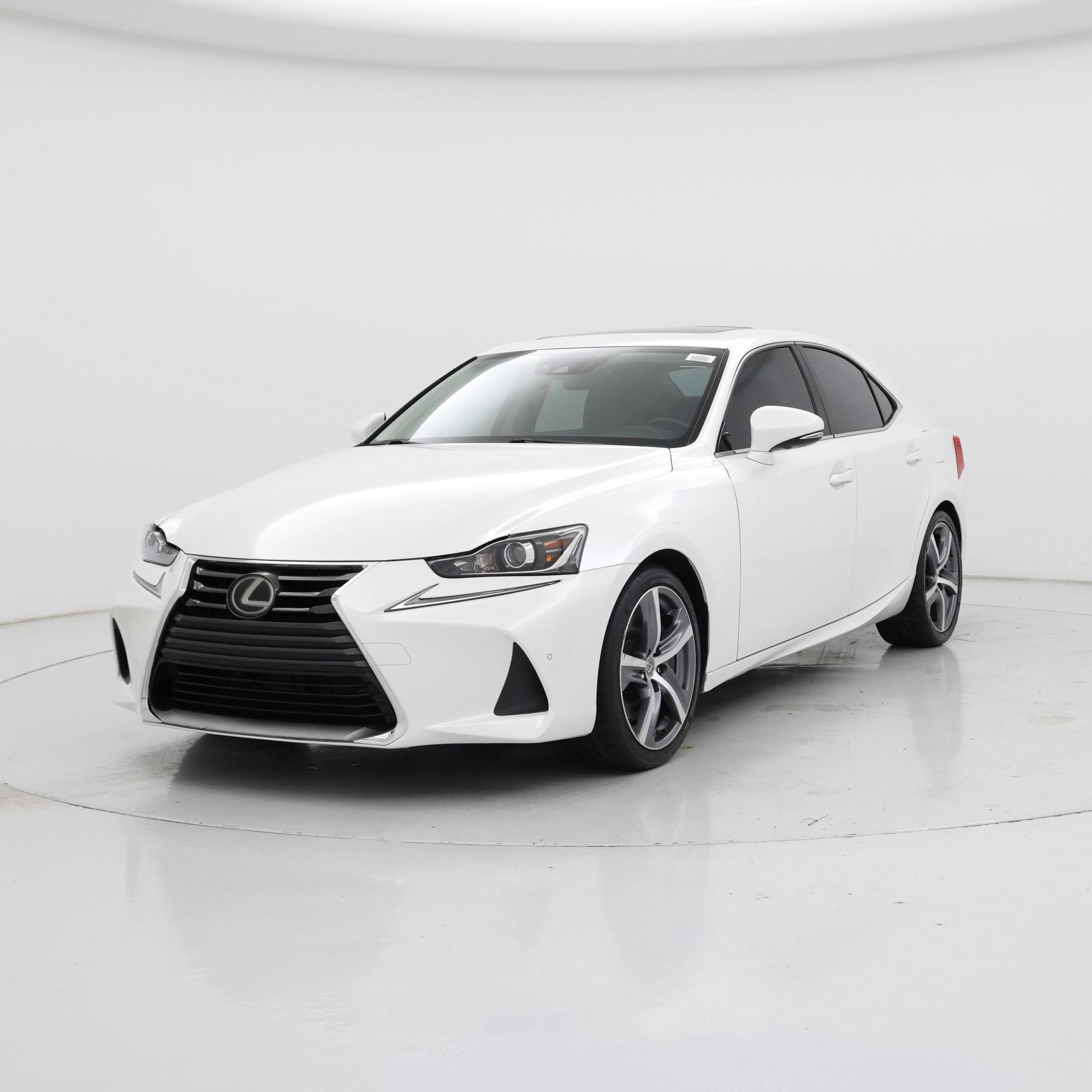 Thumbnail: 2017 Lexus IS - 4