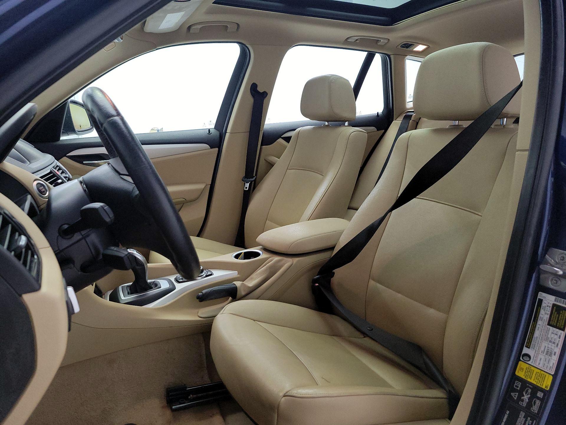 Thumbnail: 2015 BMW X1 - 11