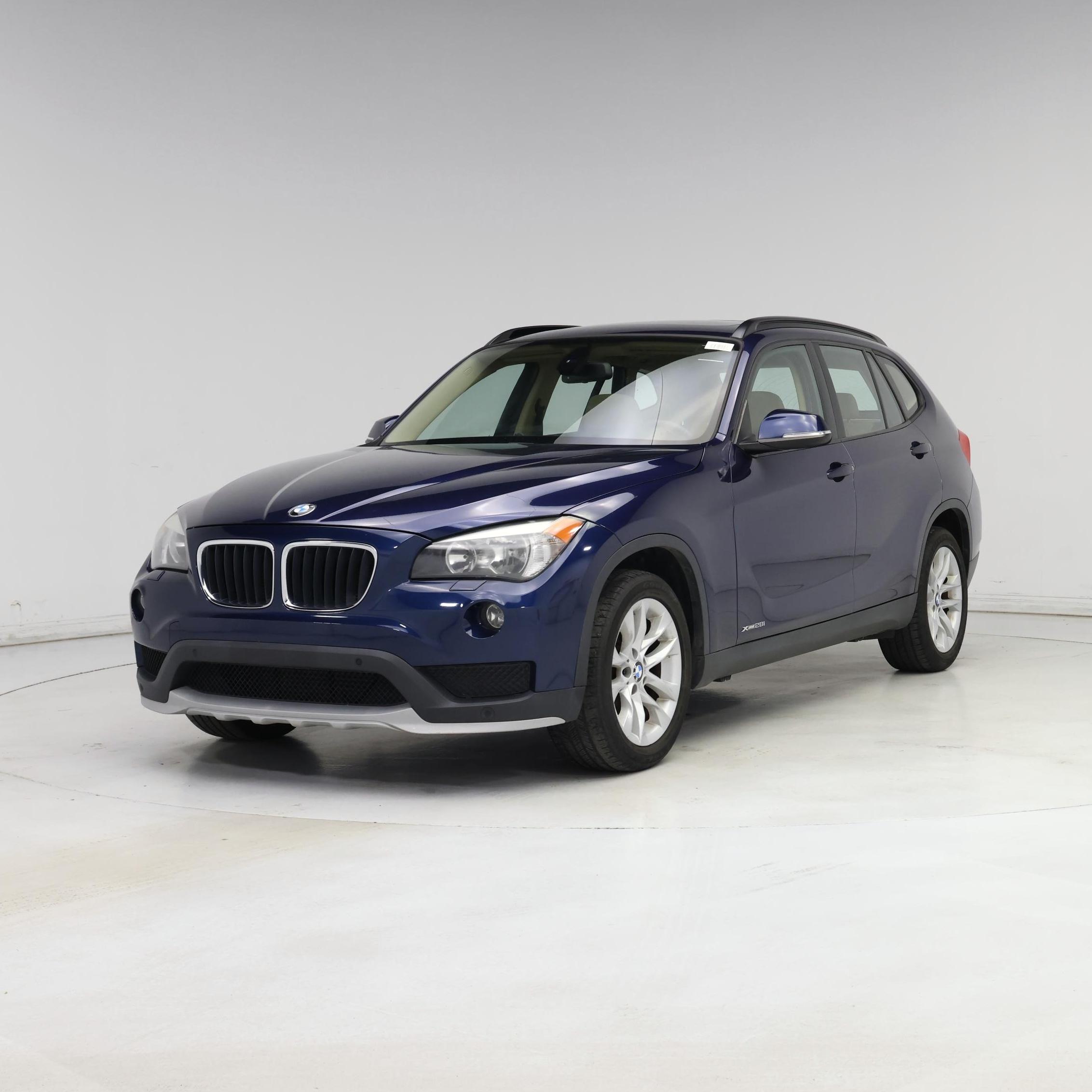 Thumbnail: 2015 BMW X1 - 4