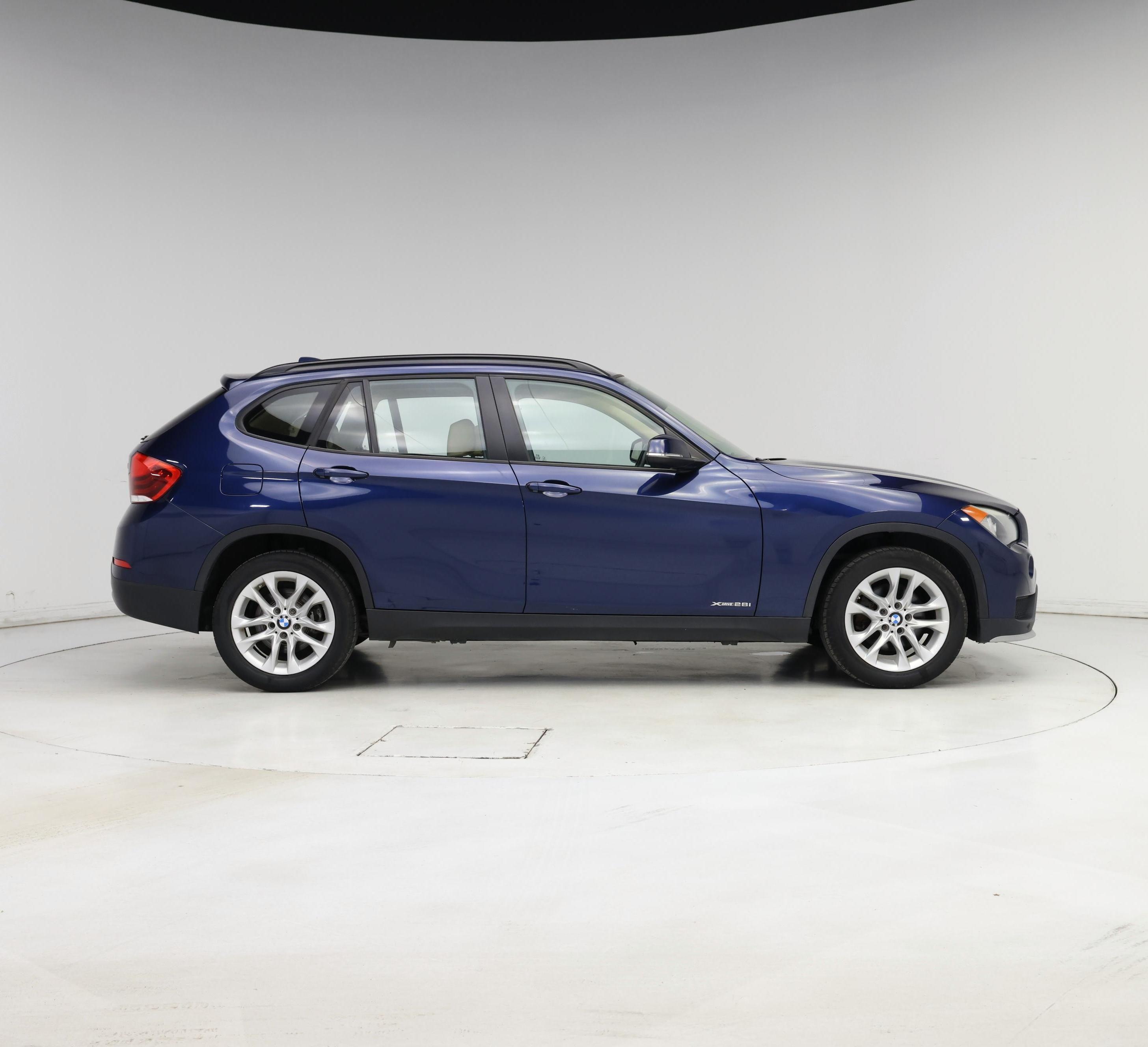 Thumbnail: 2015 BMW X1 - 7