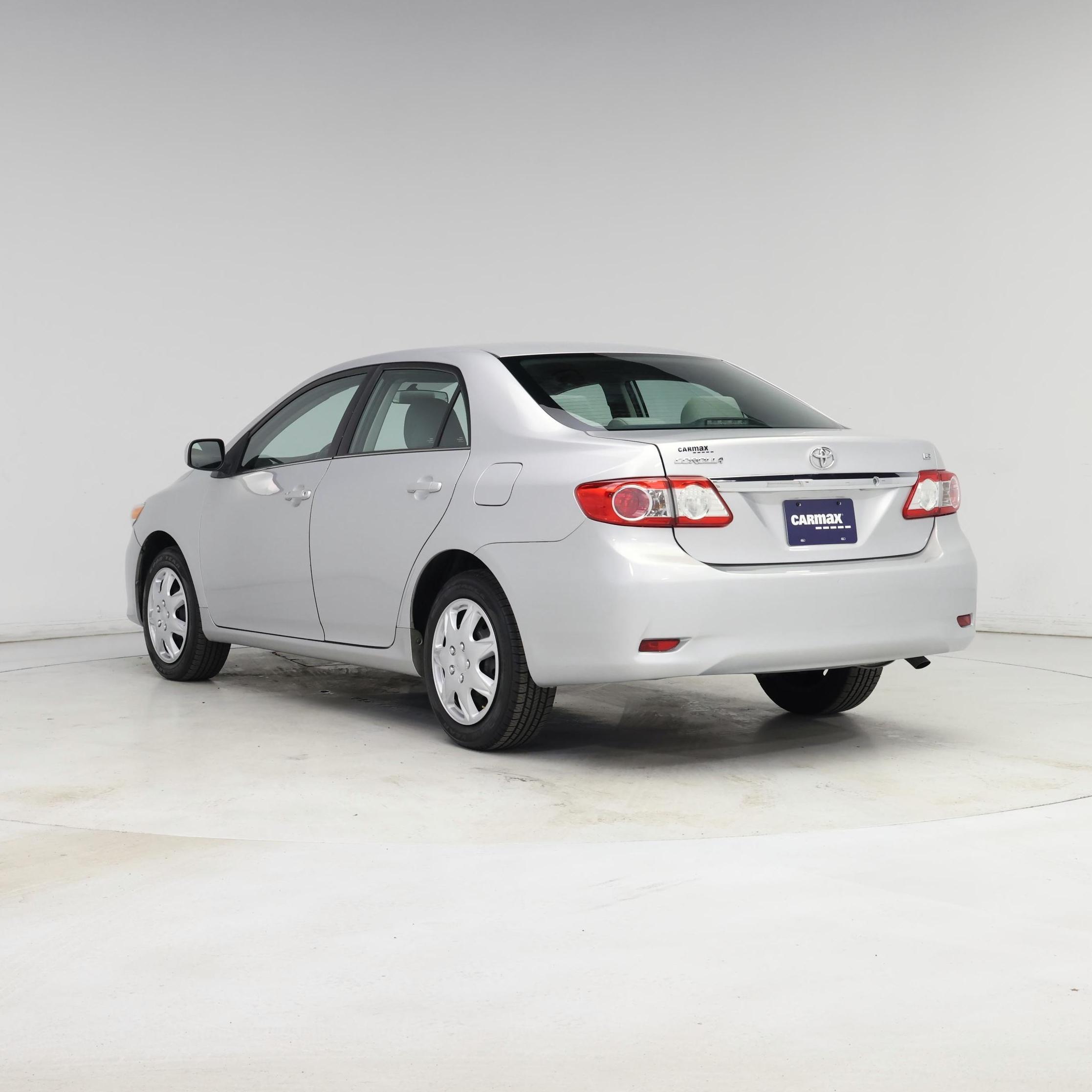 Thumbnail: 2013 Toyota Corolla - 2