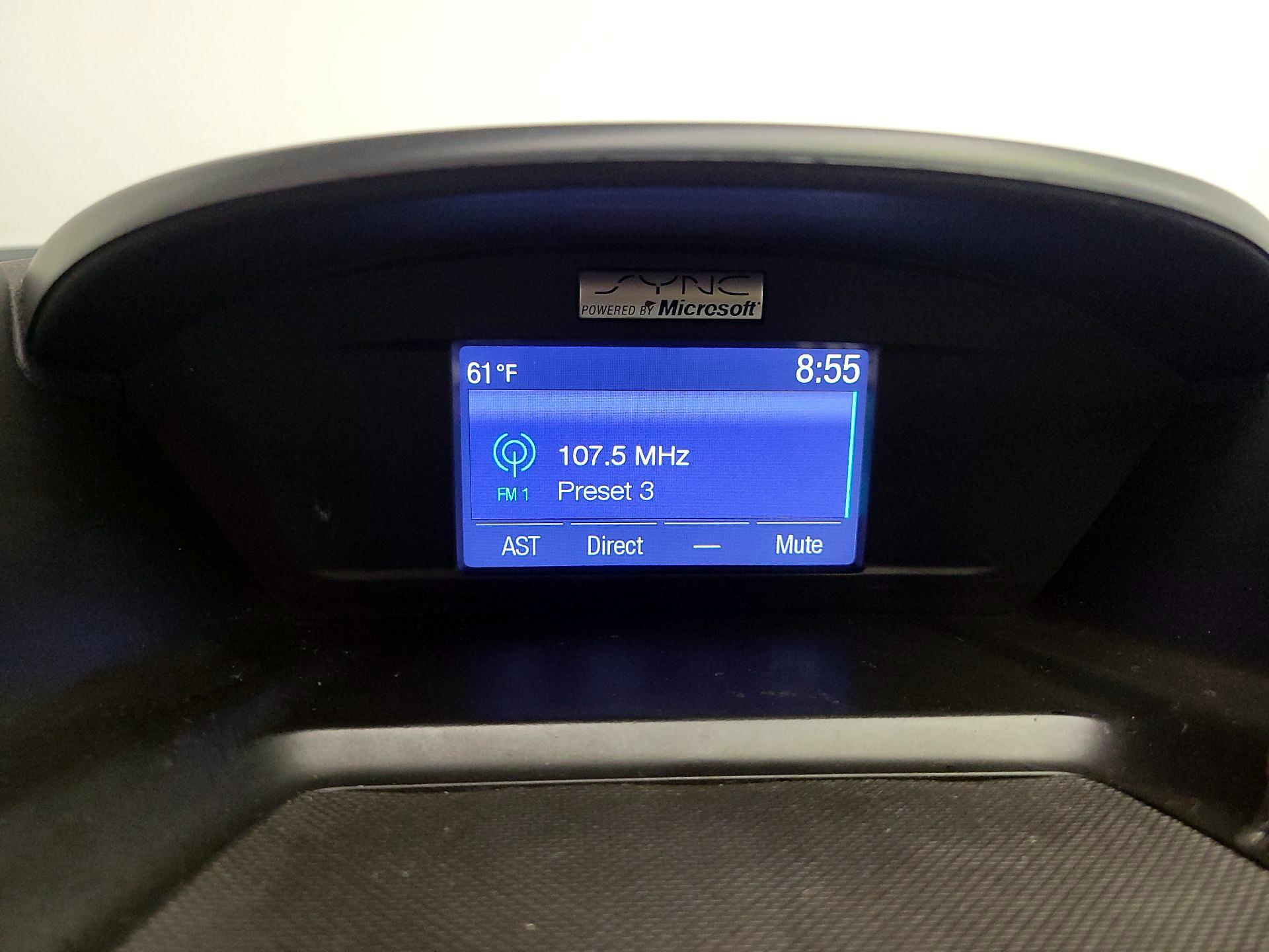 Thumbnail: 2015 Ford Escape - 15