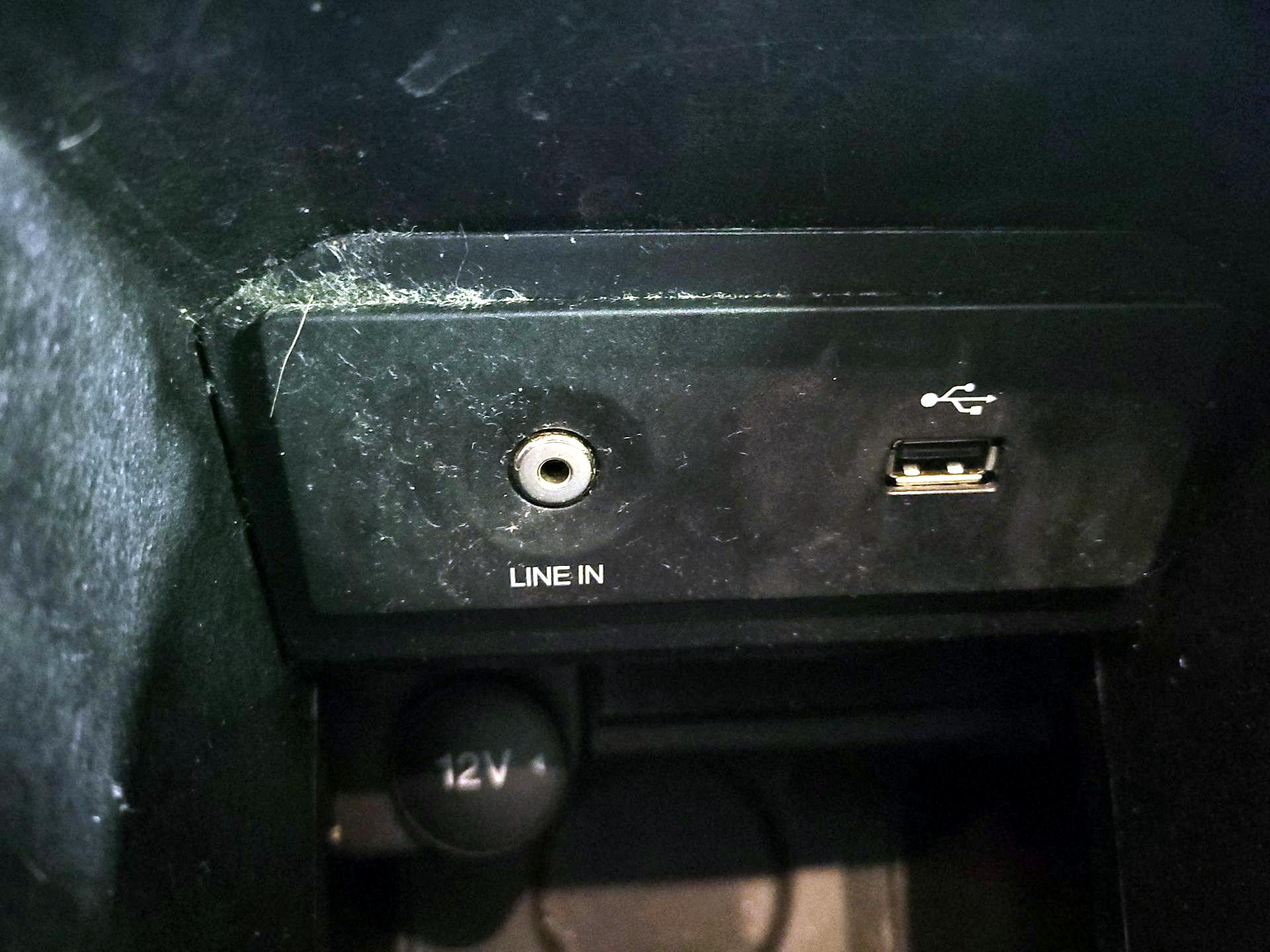 Thumbnail: 2015 Ford Escape - 18