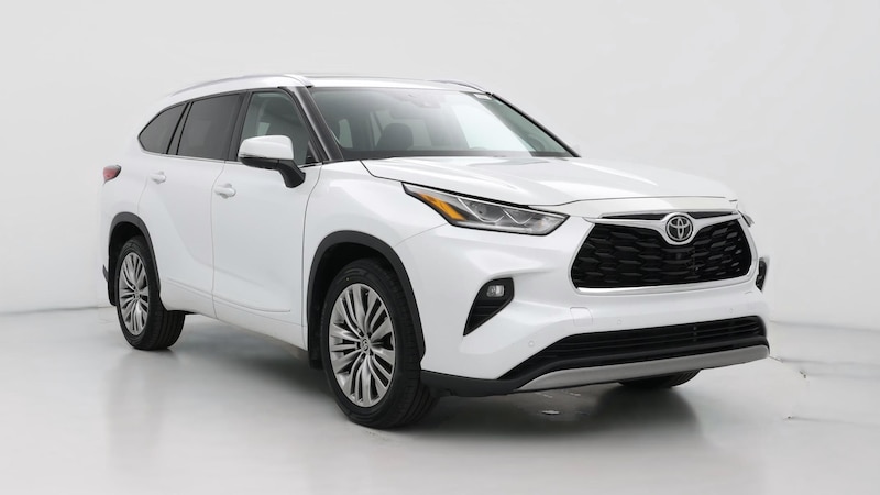 2022 Toyota Highlander Platinum Hero Image