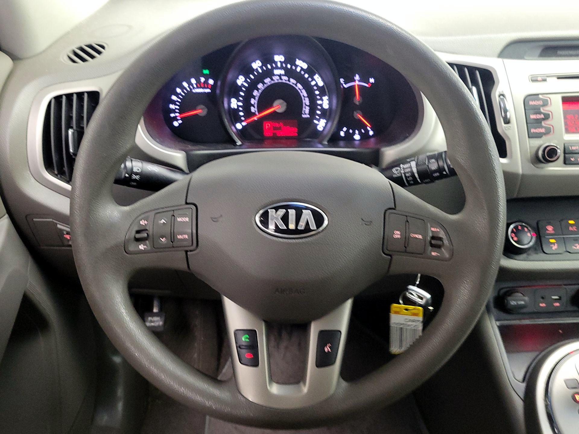 Thumbnail: 2016 Kia Sportage - 10