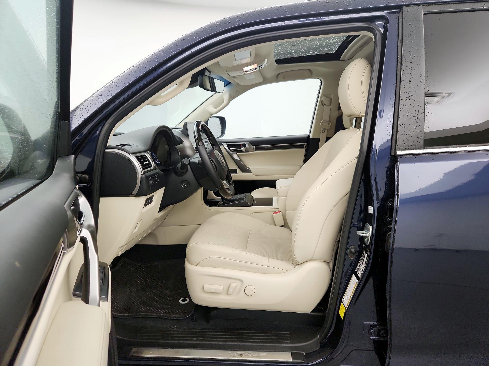 Thumbnail: 2023 Lexus GX - 11