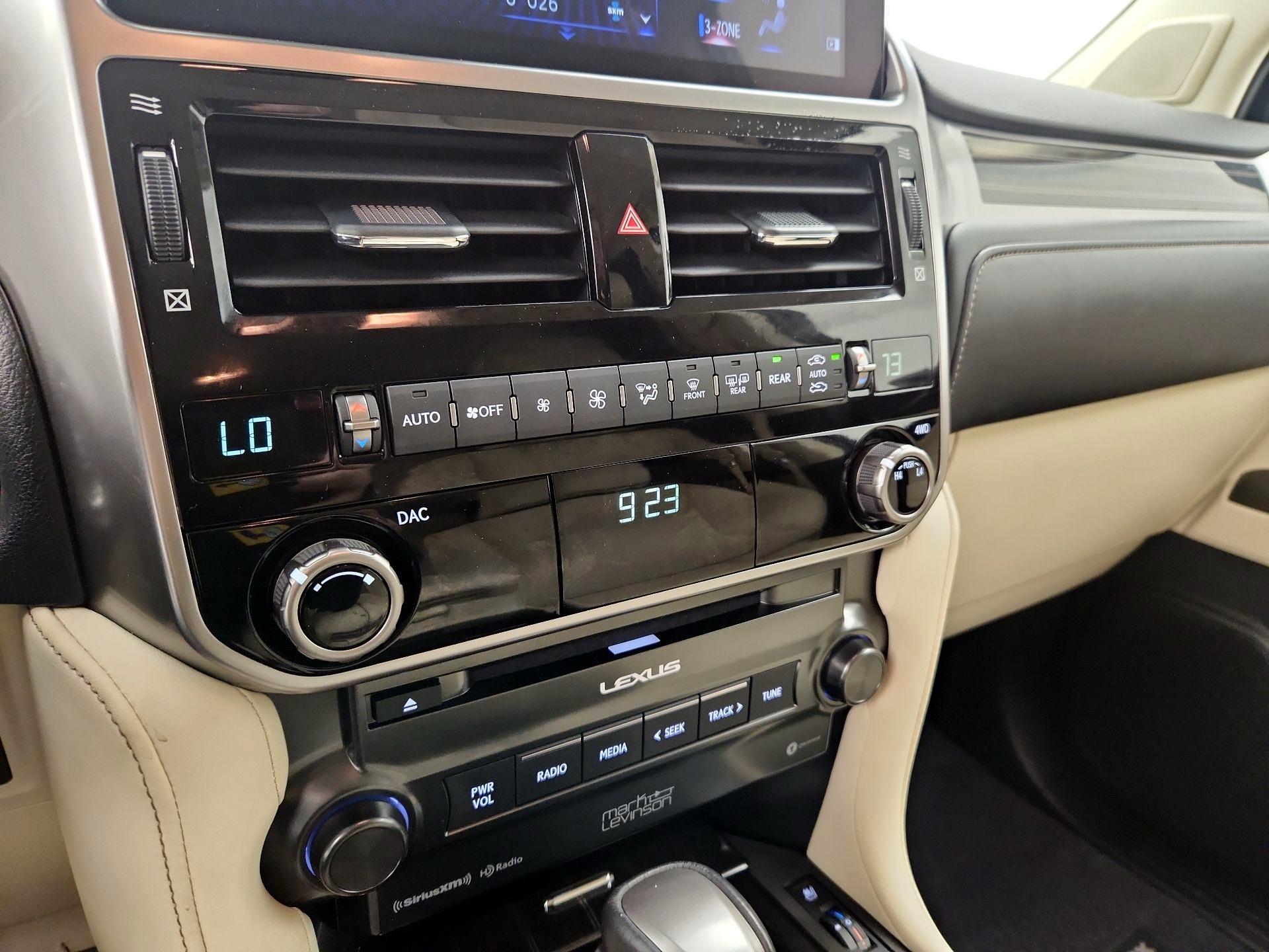 Thumbnail: 2023 Lexus GX - 17