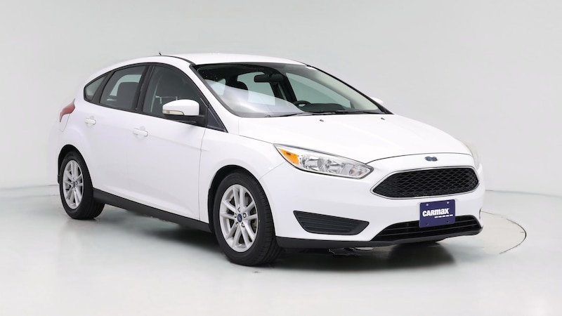 2017 Ford Focus SE Hero Image