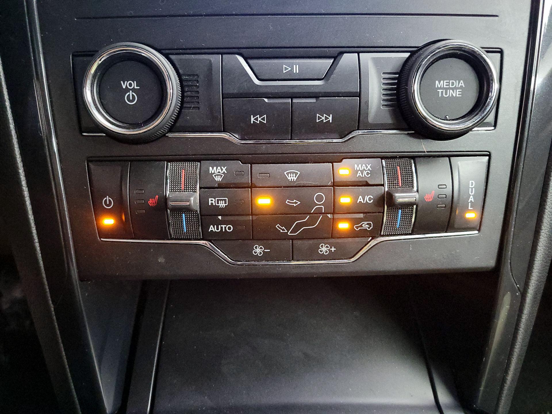Thumbnail: 2018 Ford Explorer - 16