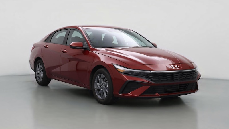 2024 Hyundai Elantra SEL Hero Image