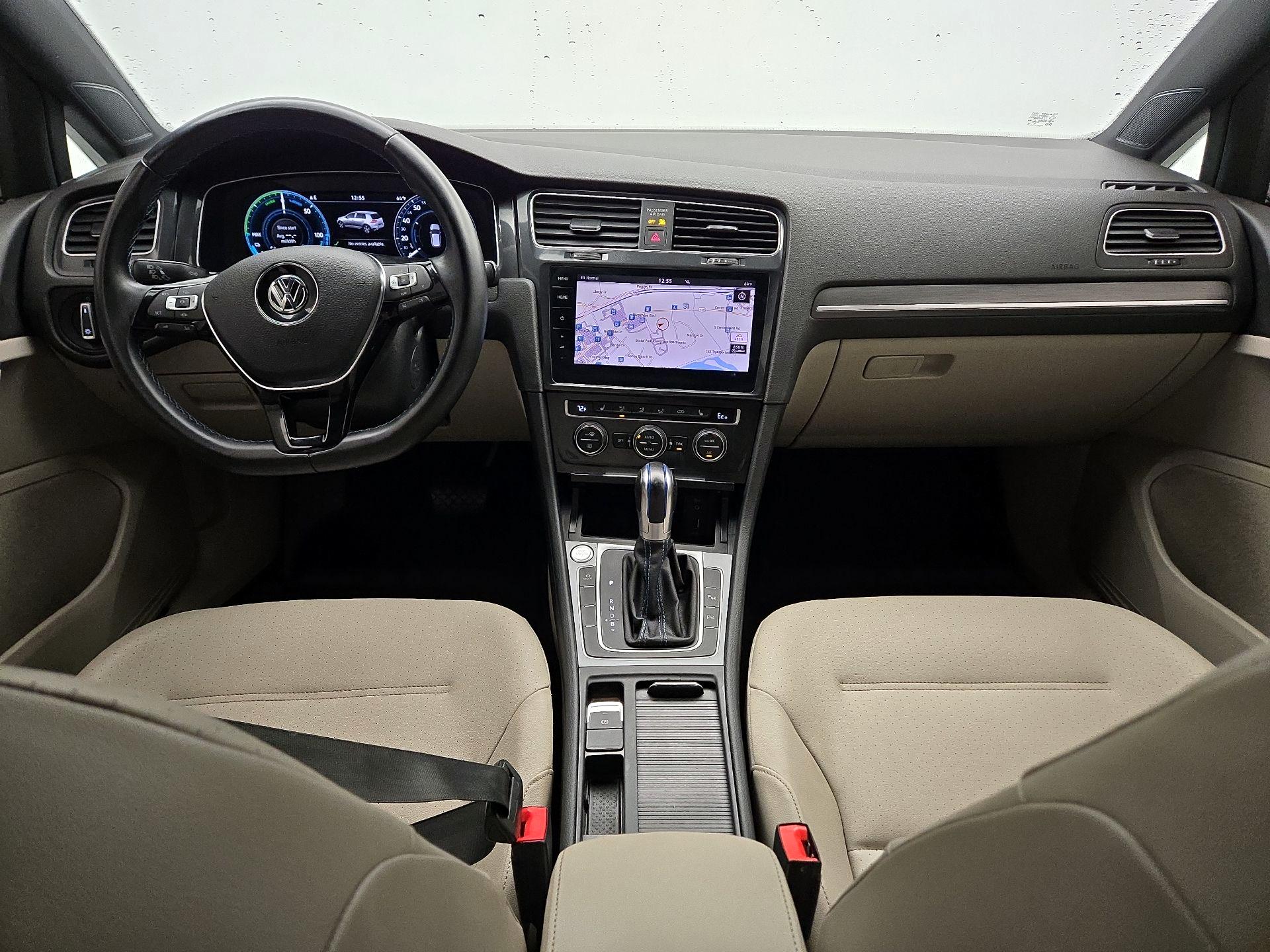 Thumbnail: 2019 Volkswagen e-Golf - 9