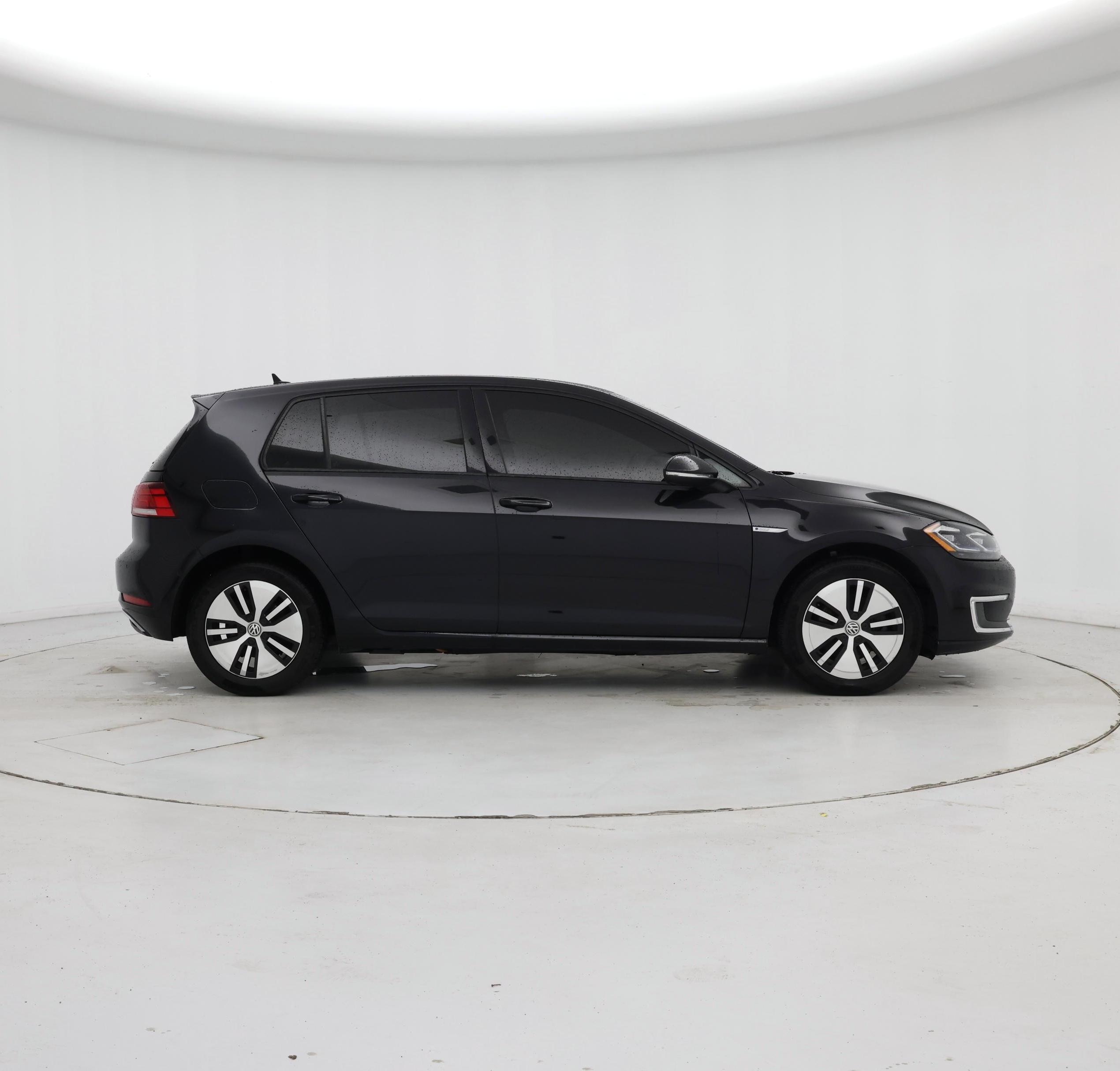 Thumbnail: 2019 Volkswagen e-Golf - 7