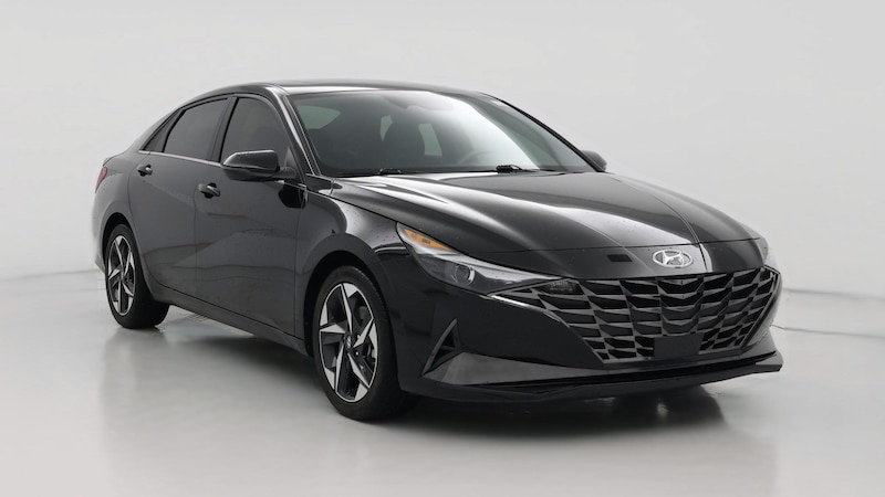 2022 Hyundai Elantra SEL Hero Image