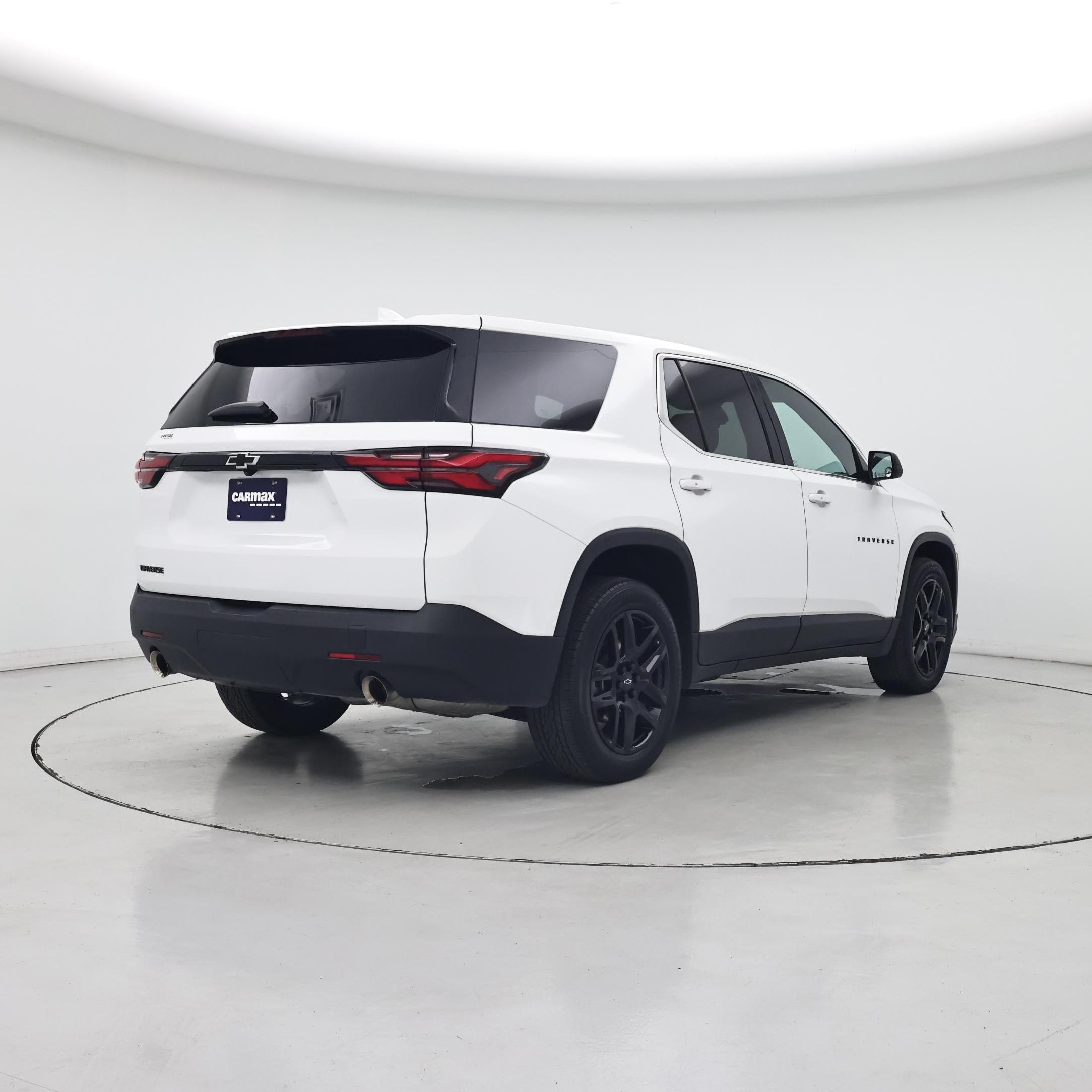 Thumbnail: 2022 Chevrolet Traverse - 8