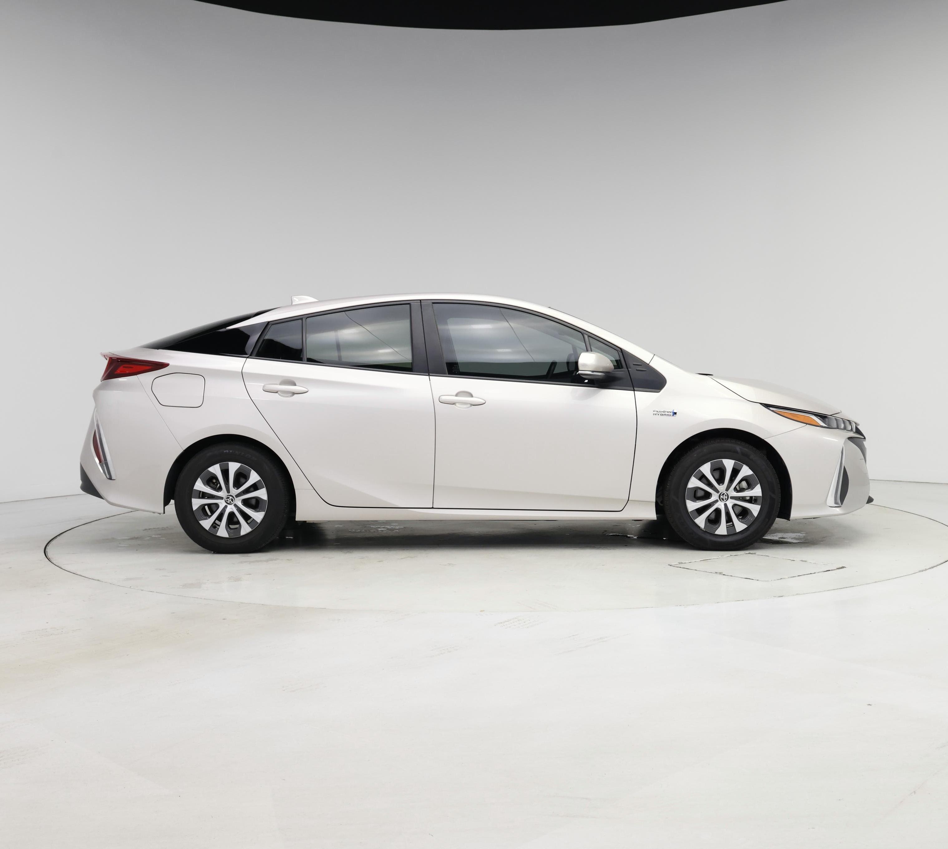Thumbnail: 2022 Toyota Prius Prime - 7