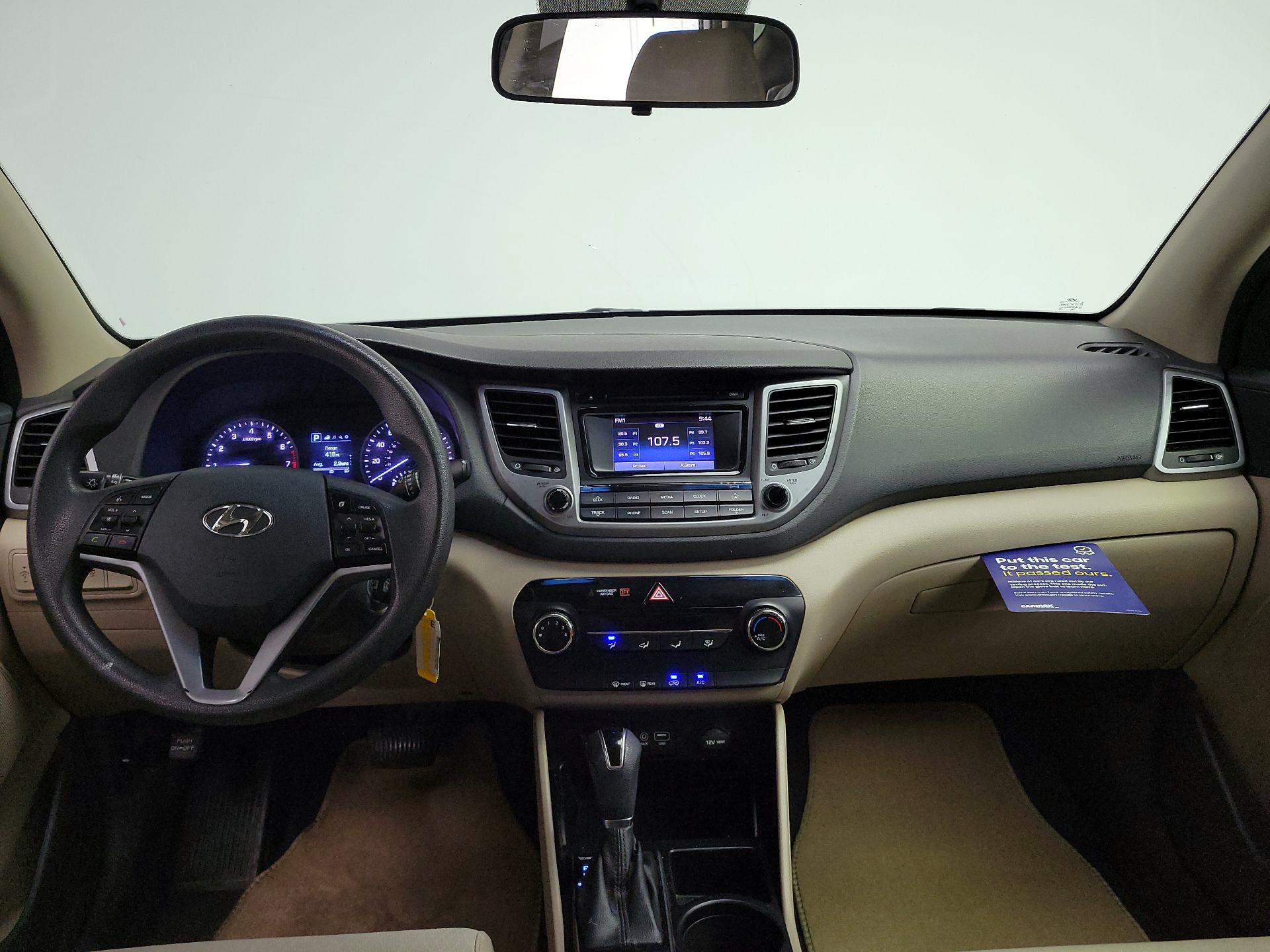 Thumbnail: 2017 Hyundai Tucson - 9