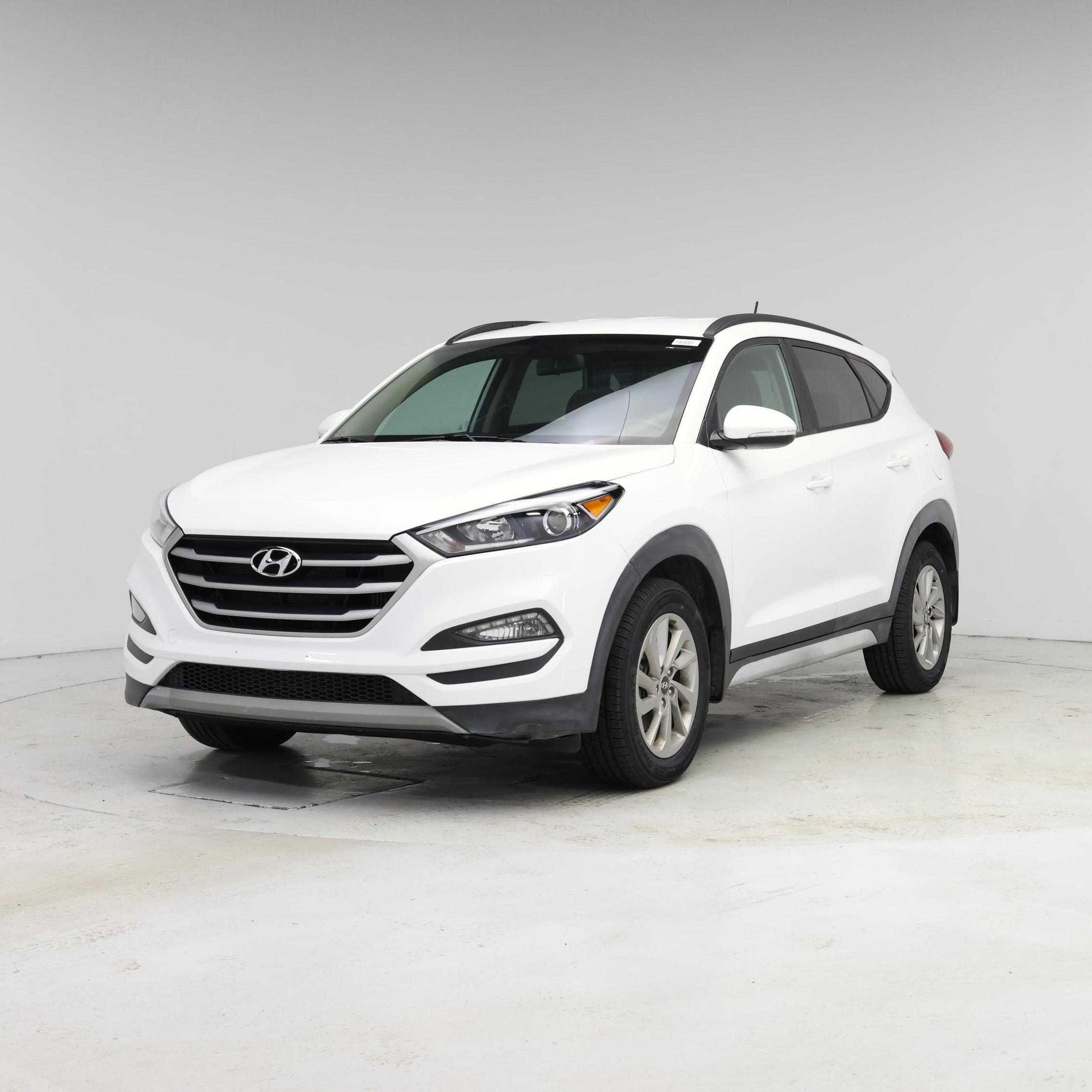 Thumbnail: 2017 Hyundai Tucson - 4