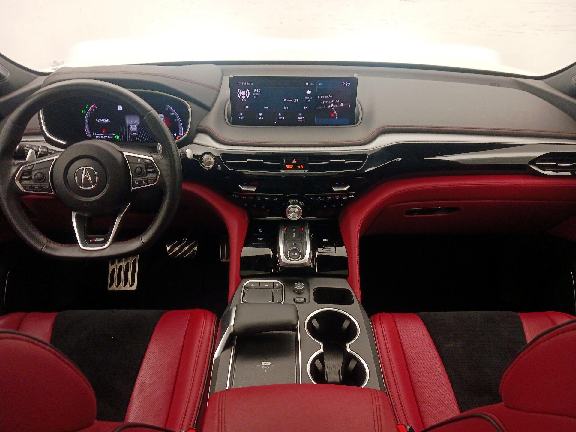 Thumbnail: 2023 Acura MDX - 9