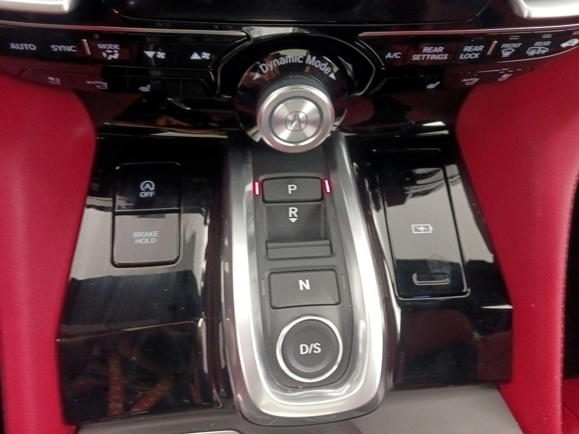 Thumbnail: 2023 Acura MDX - 18