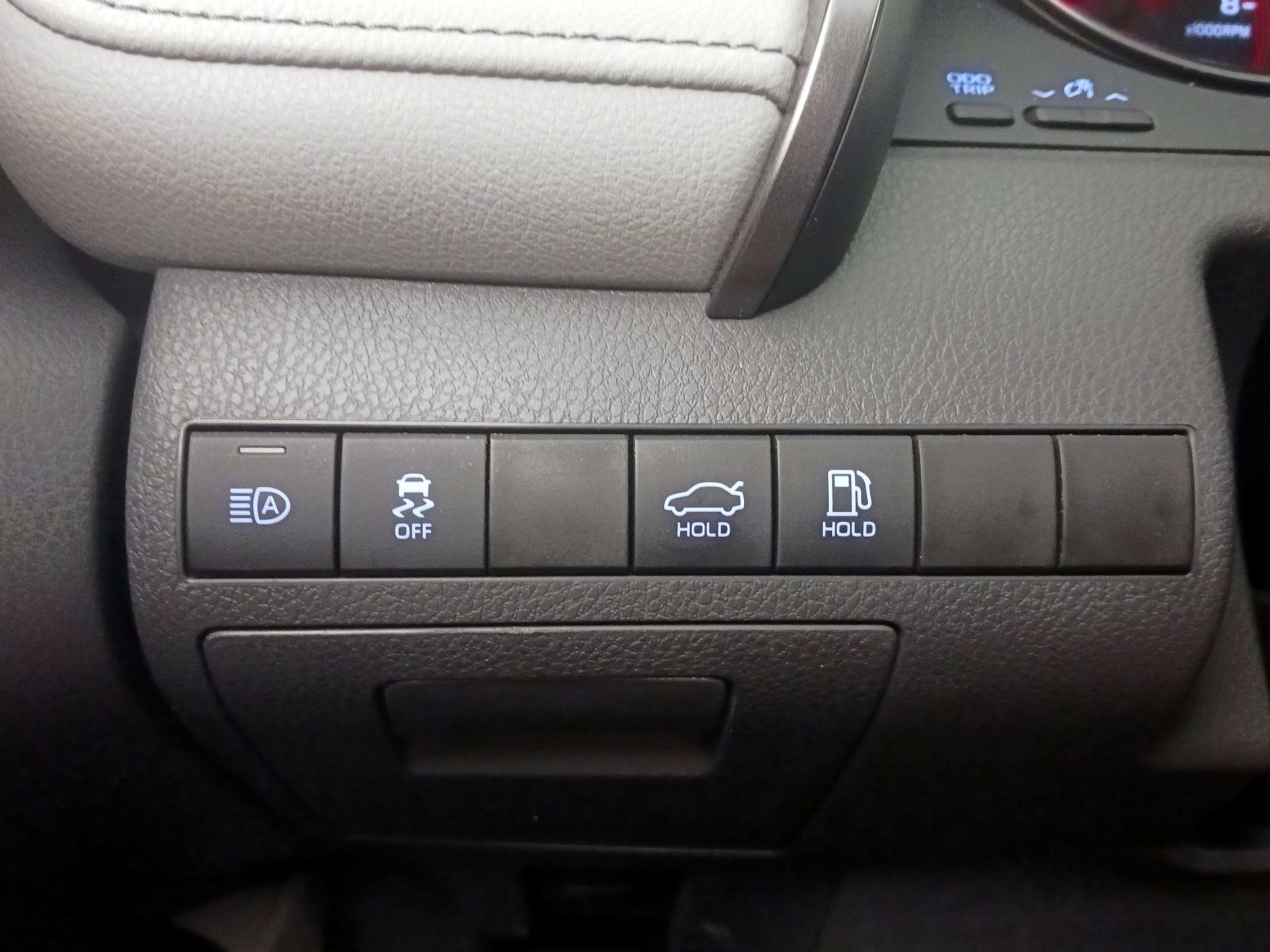 Thumbnail: 2023 Toyota Camry - 13