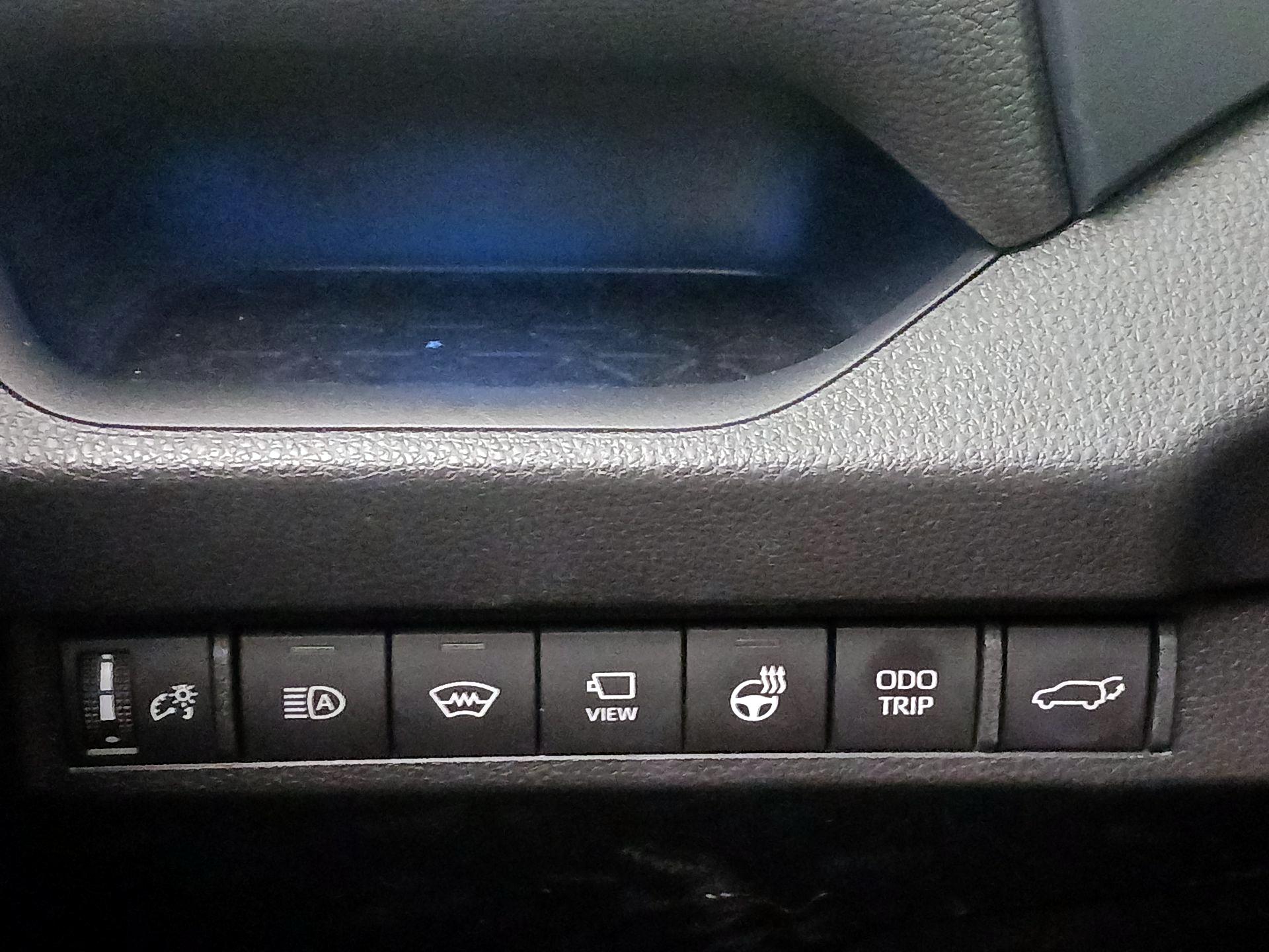 Thumbnail: 2024 Toyota RAV4 - 13