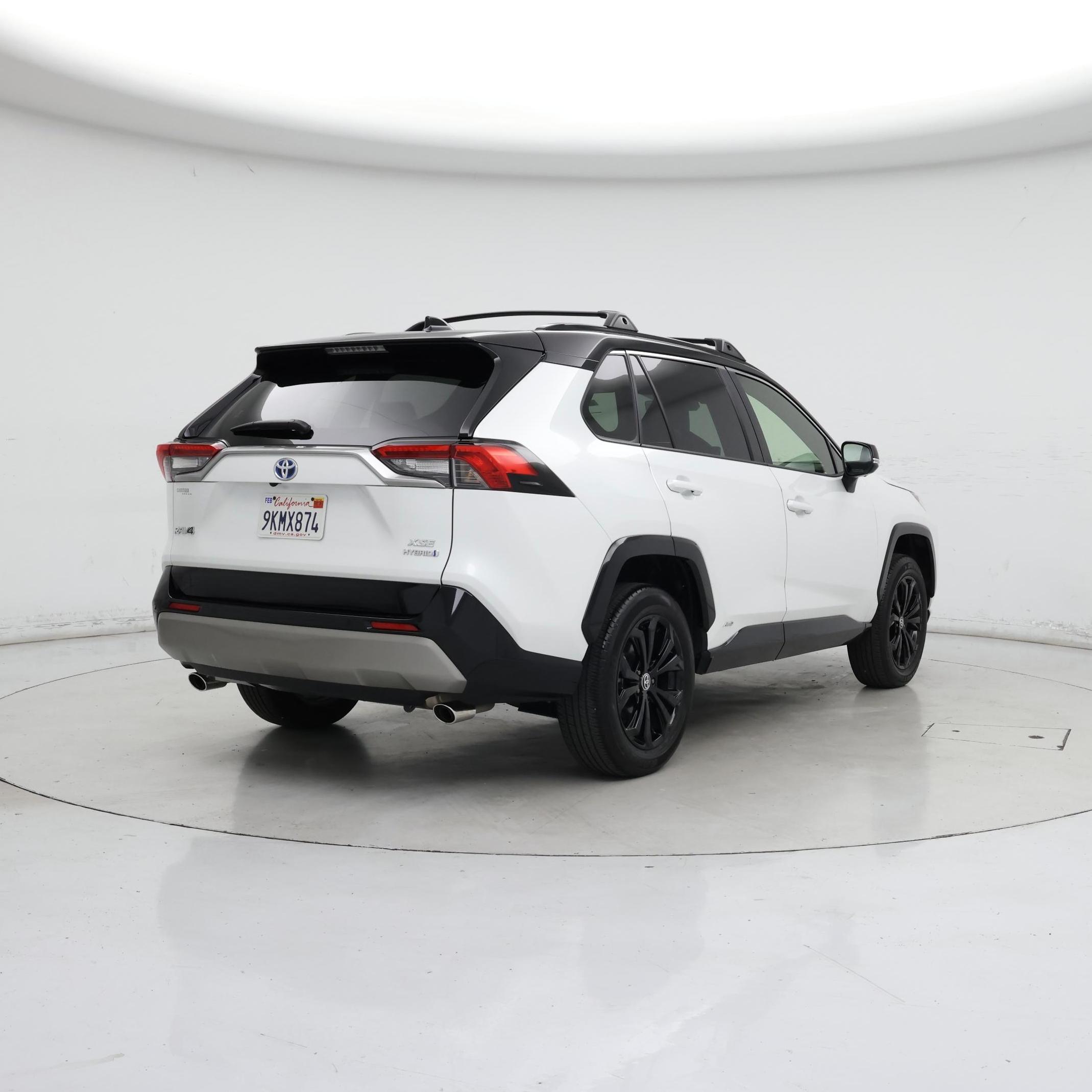 Thumbnail: 2024 Toyota RAV4 - 8