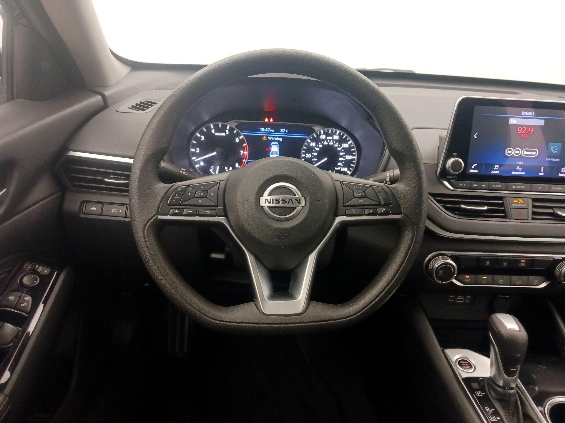 Thumbnail: 2021 Nissan Altima - 10