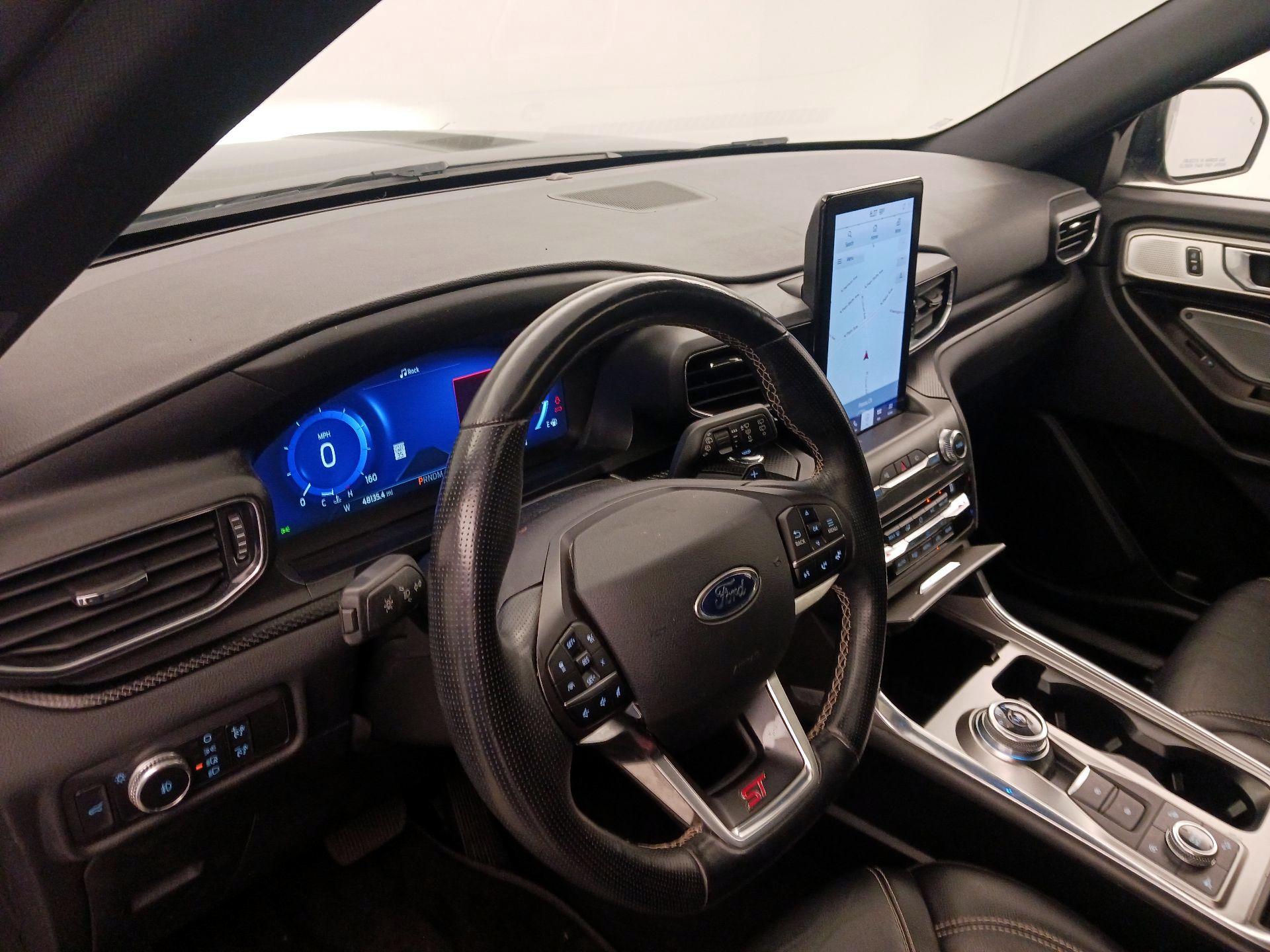 Thumbnail: 2020 Ford Explorer - 9