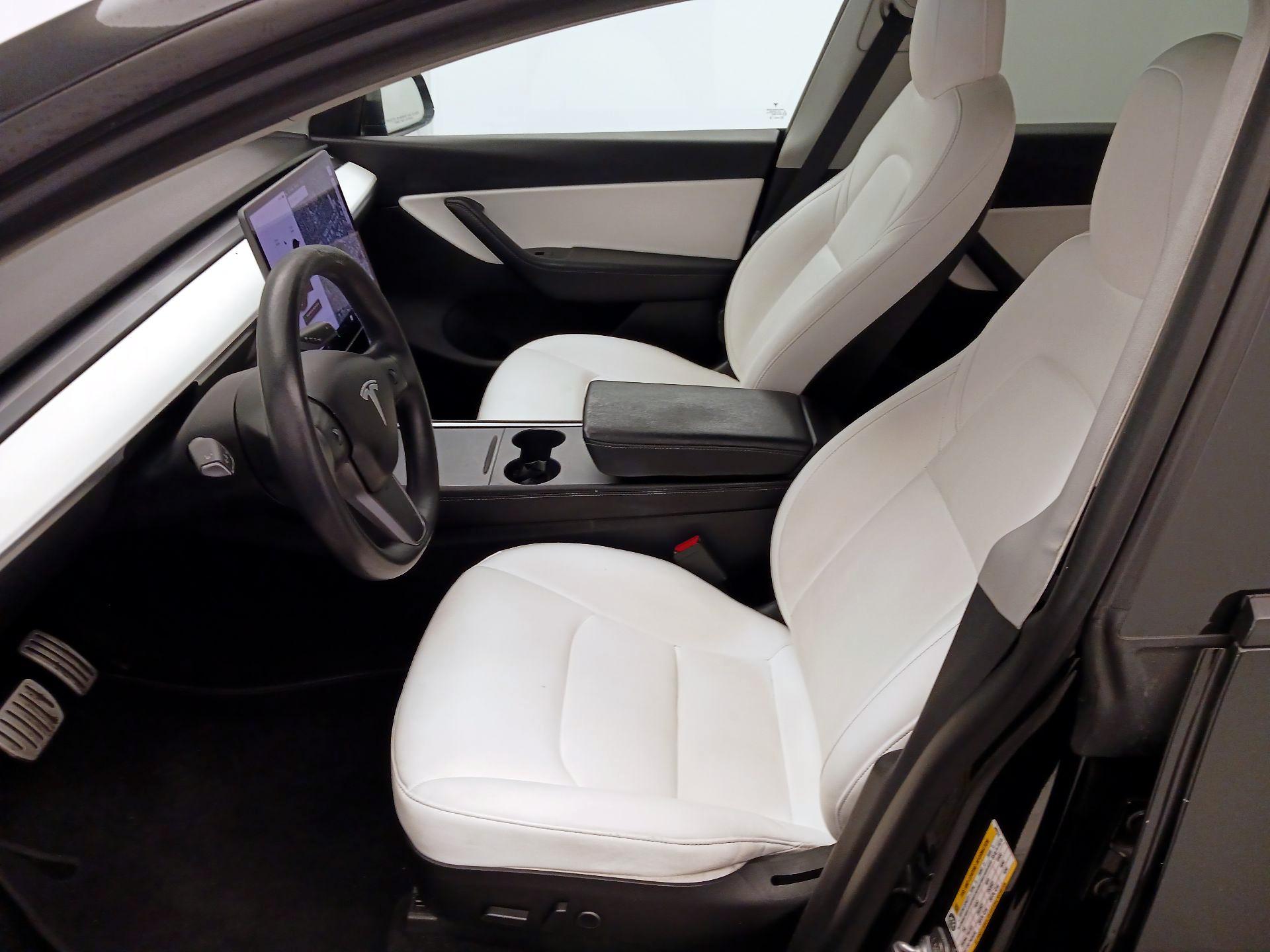 Thumbnail: 2022 Tesla Model Y - 11